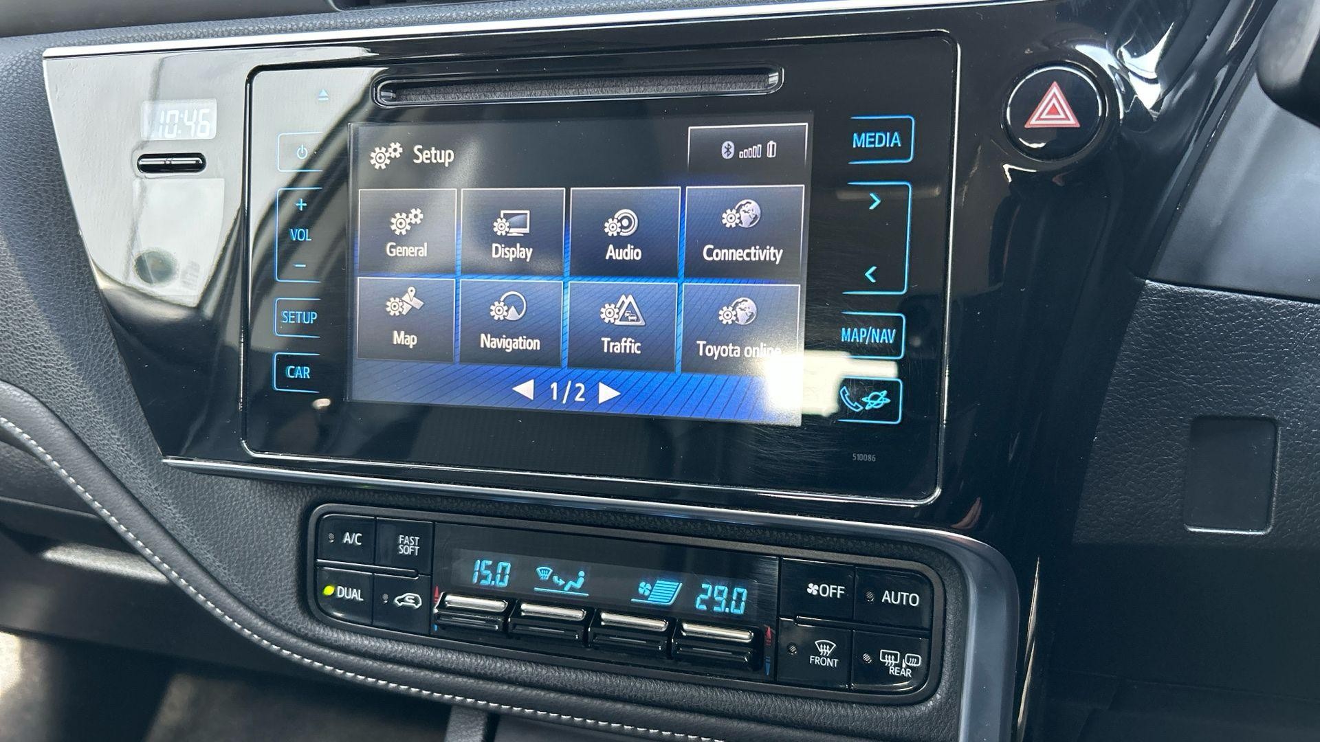 Toyota Auris Image 34