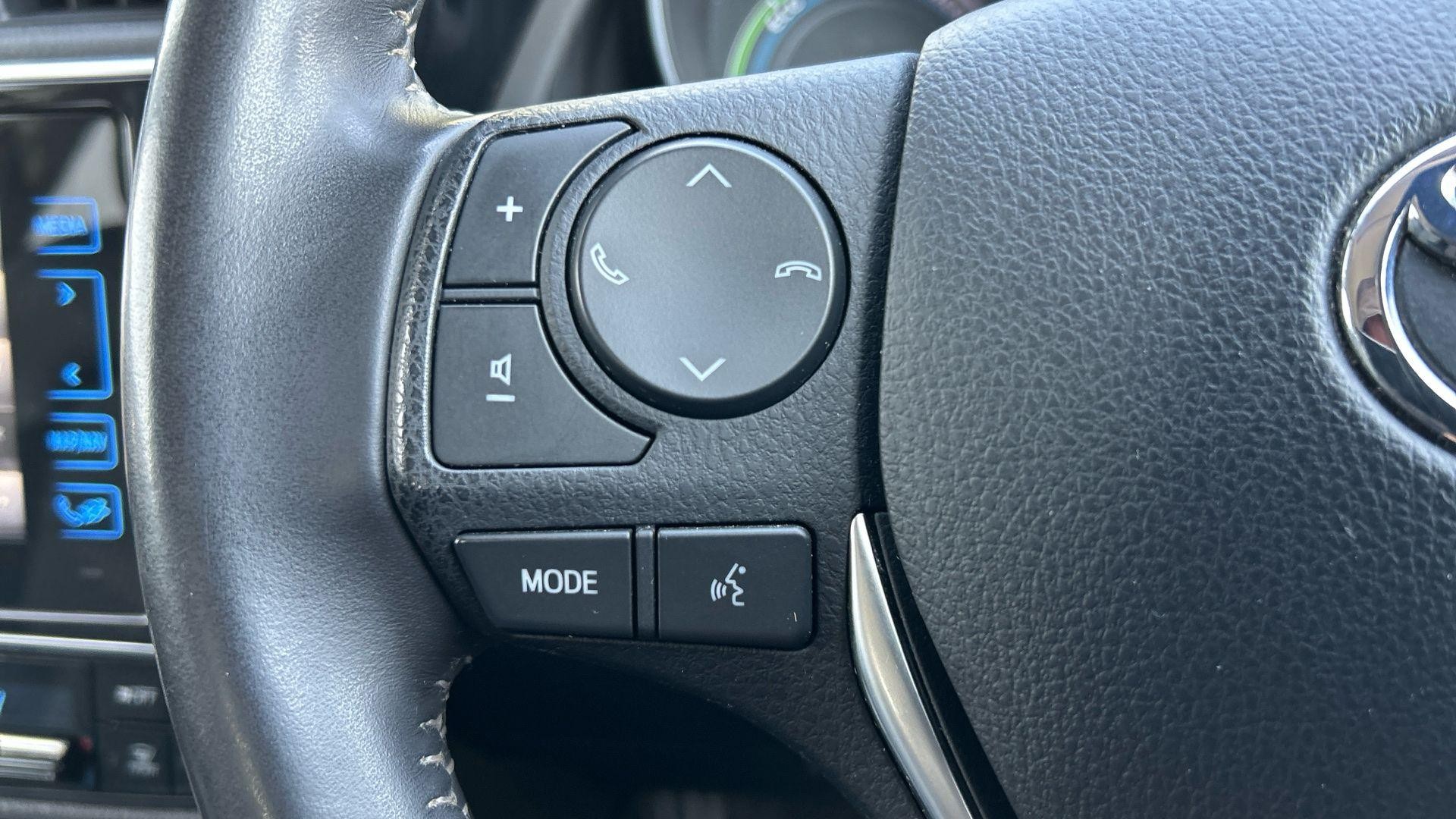 Toyota Auris Image 36