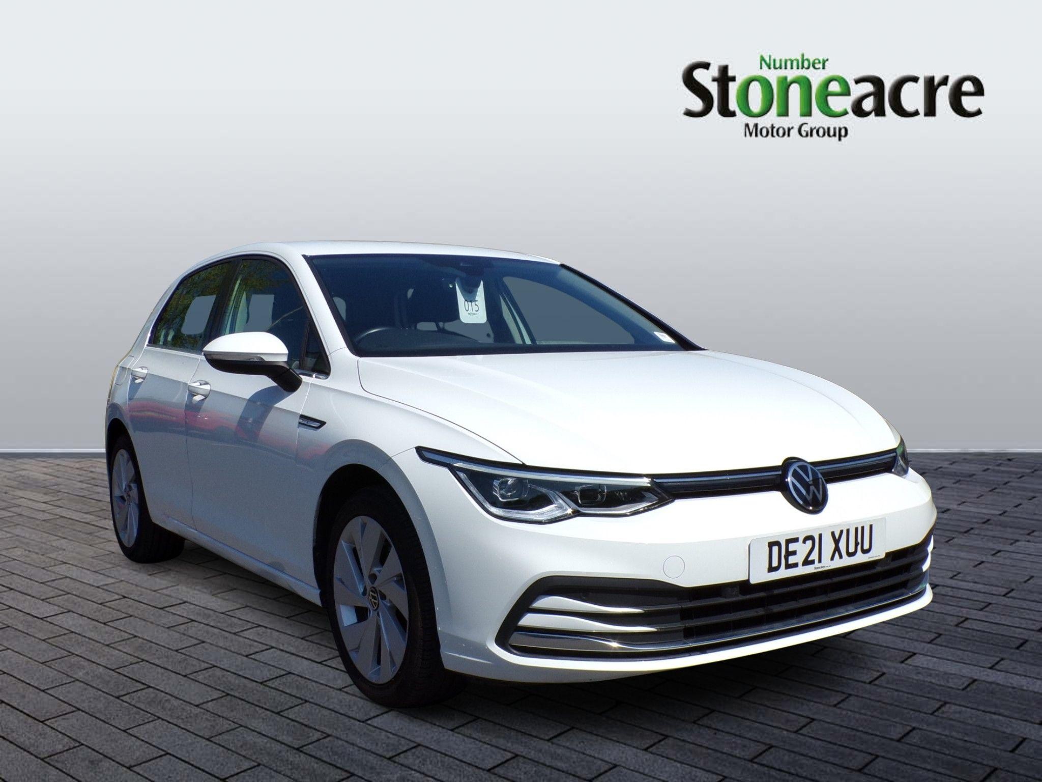 Volkswagen Golf Image 1
