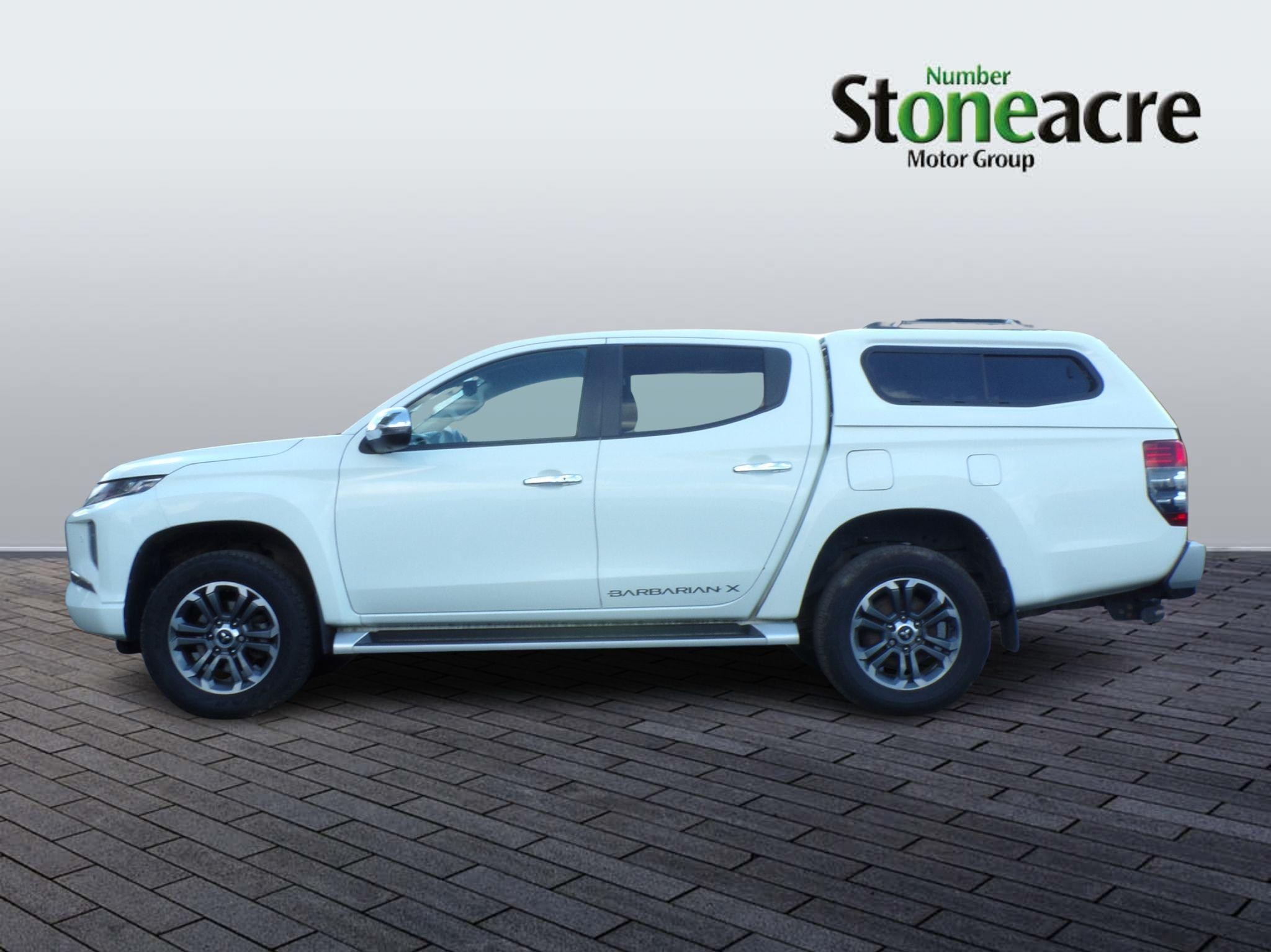Mitsubishi L200 Image 6
