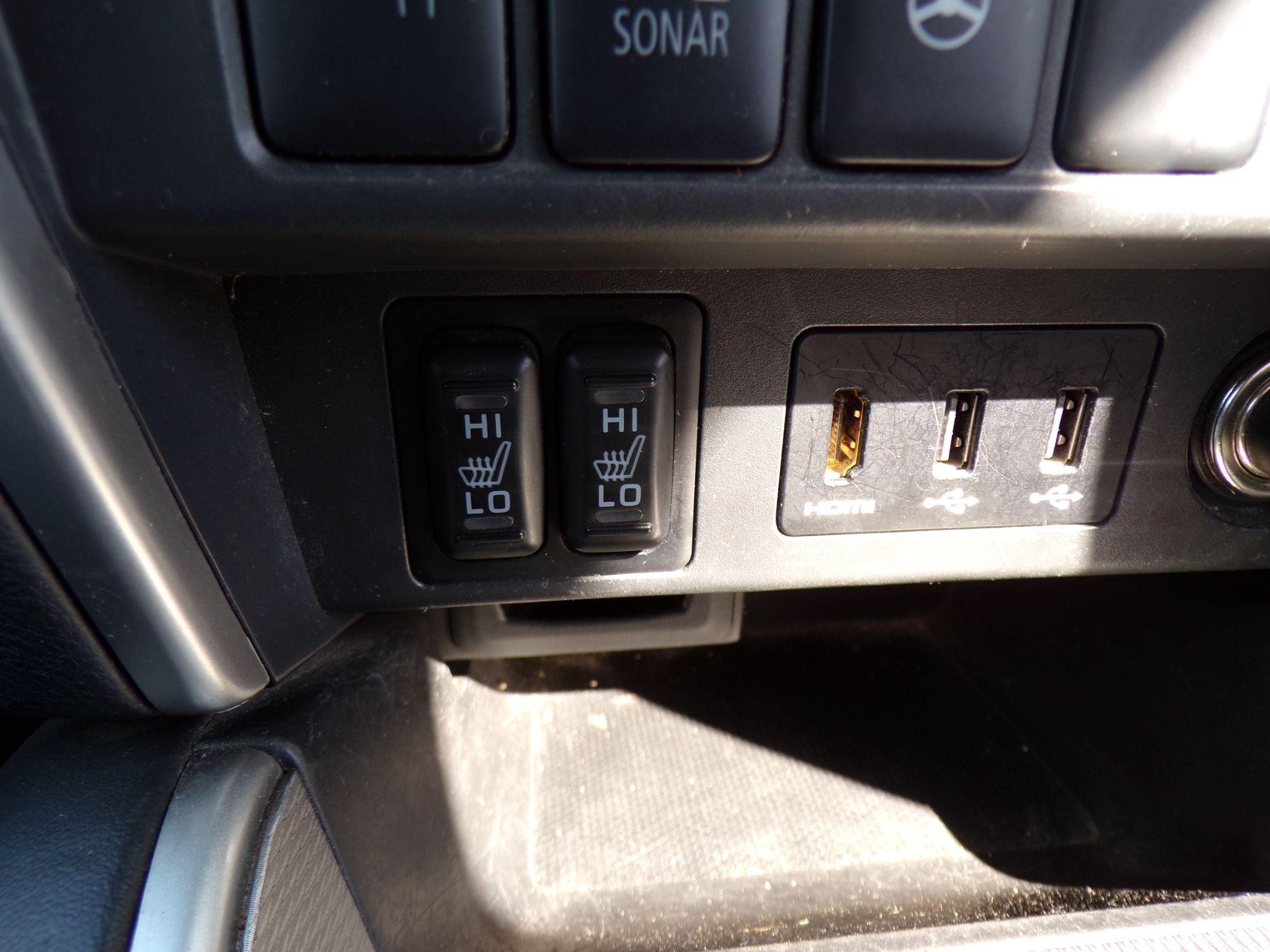 Mitsubishi L200 Image 17