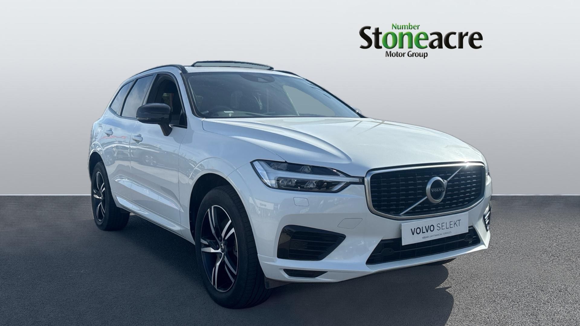 Volvo XC60 Image 1