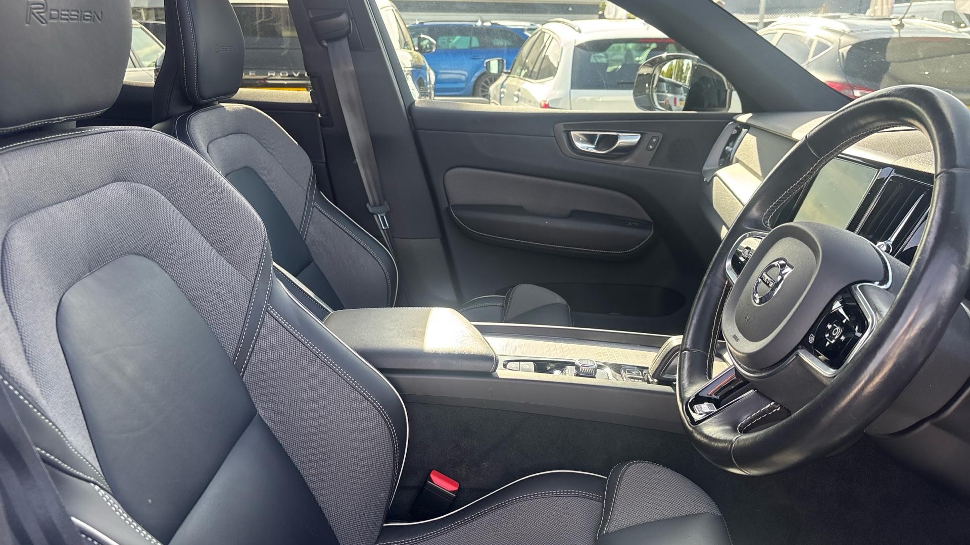Volvo XC60 Image 9
