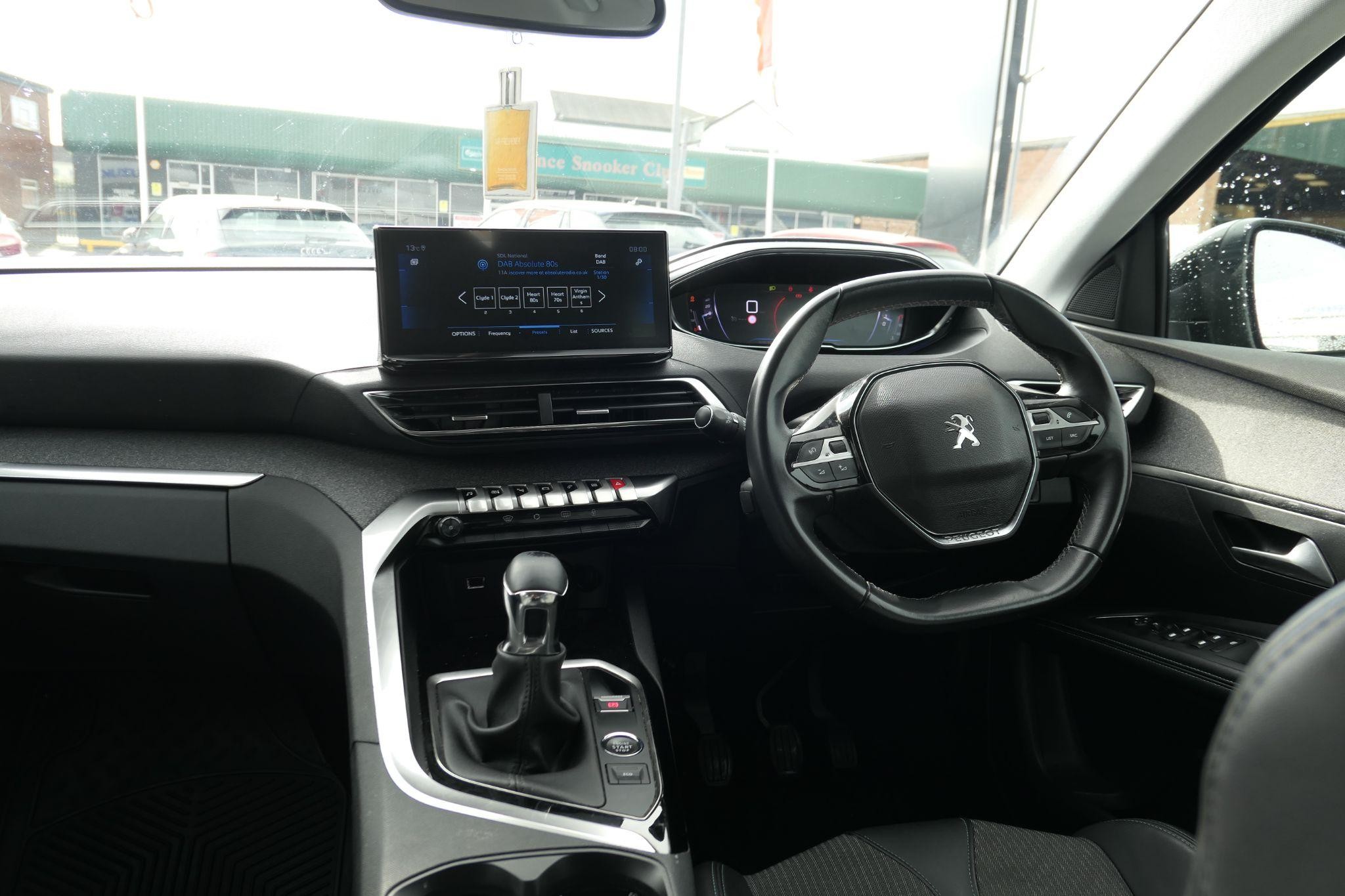 Peugeot 3008 Image 9