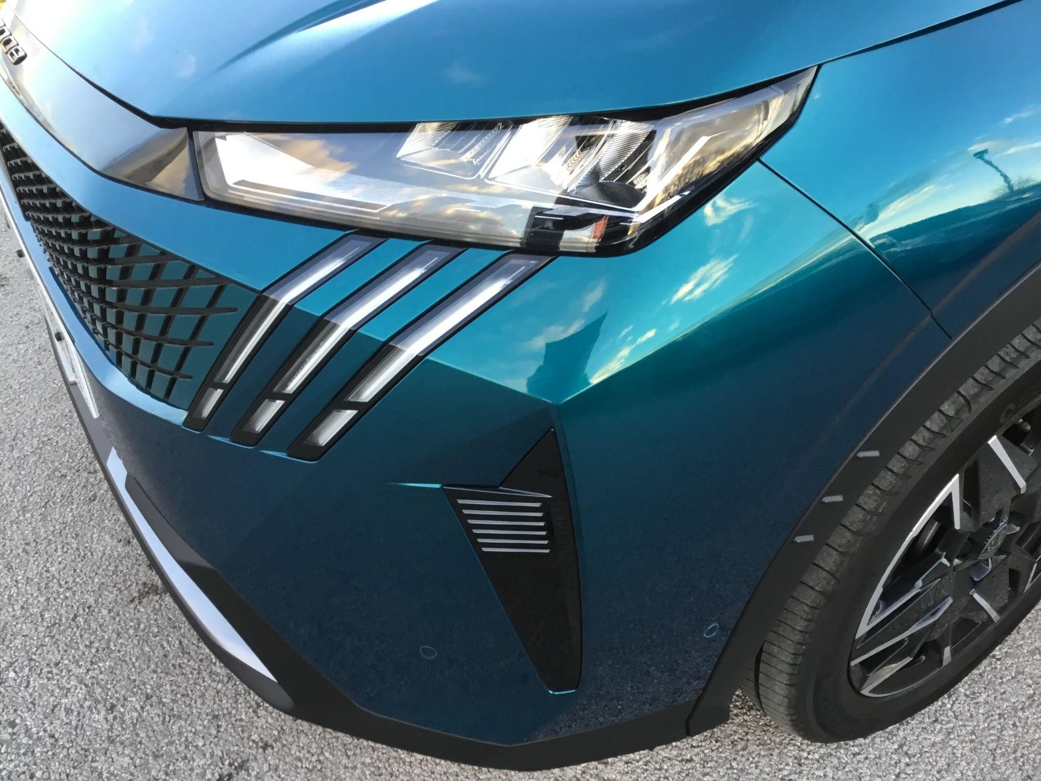 Peugeot 3008 Image 11