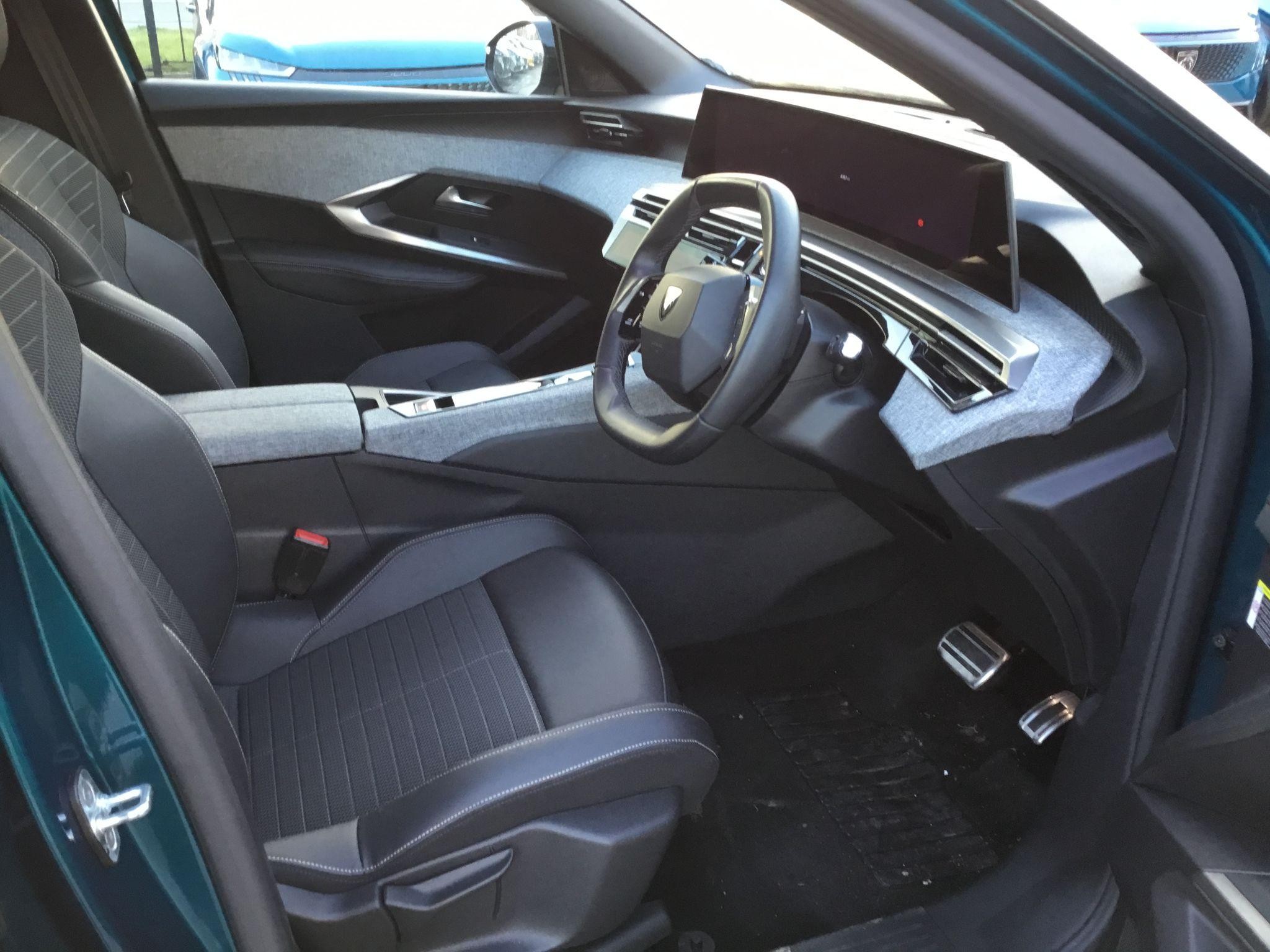 Peugeot 3008 Image 16