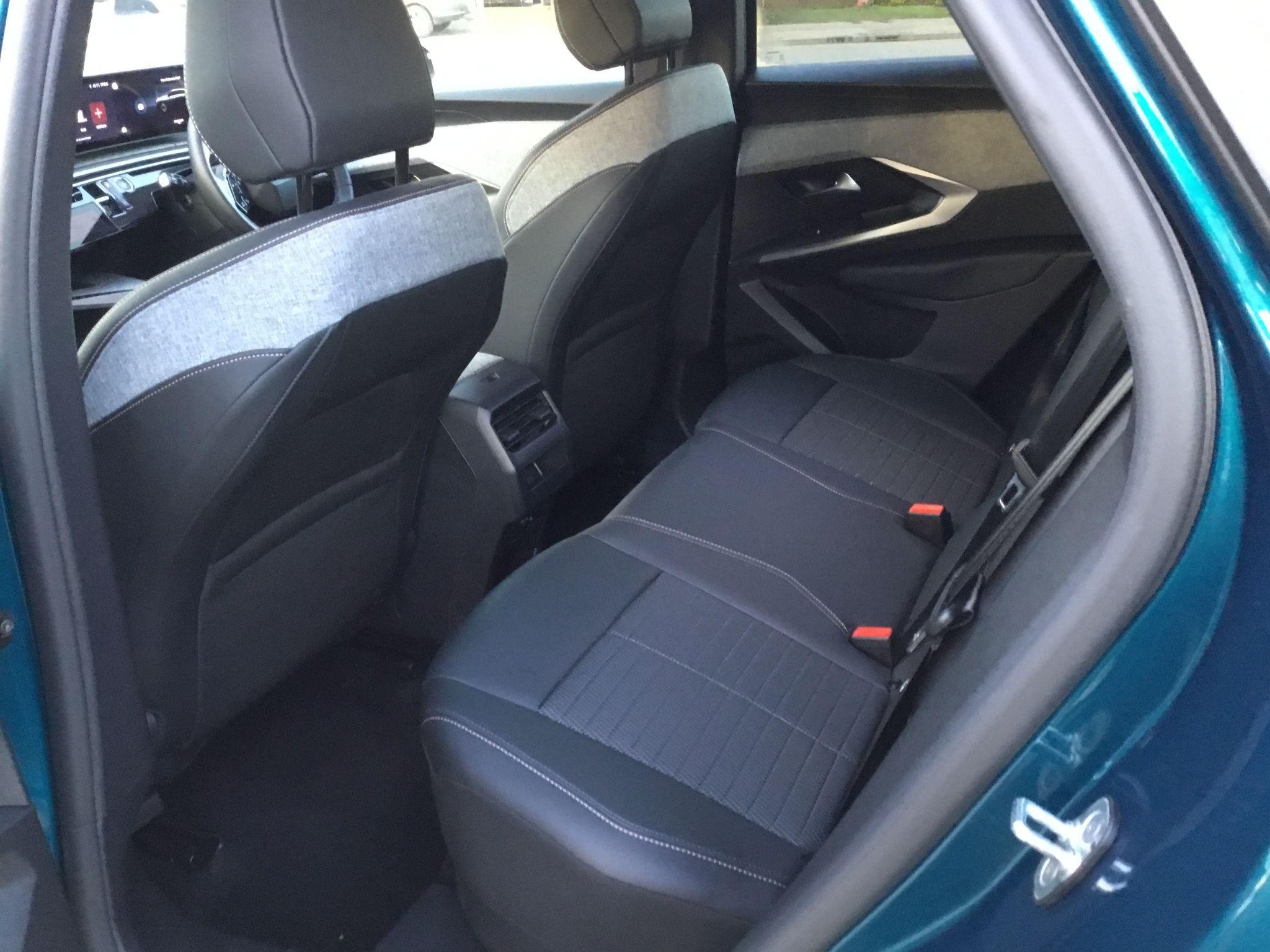 Peugeot 3008 Image 18