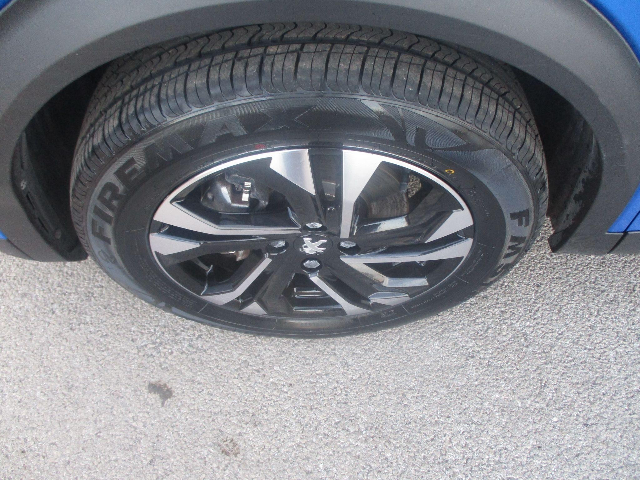 Peugeot E-2008 Image 10
