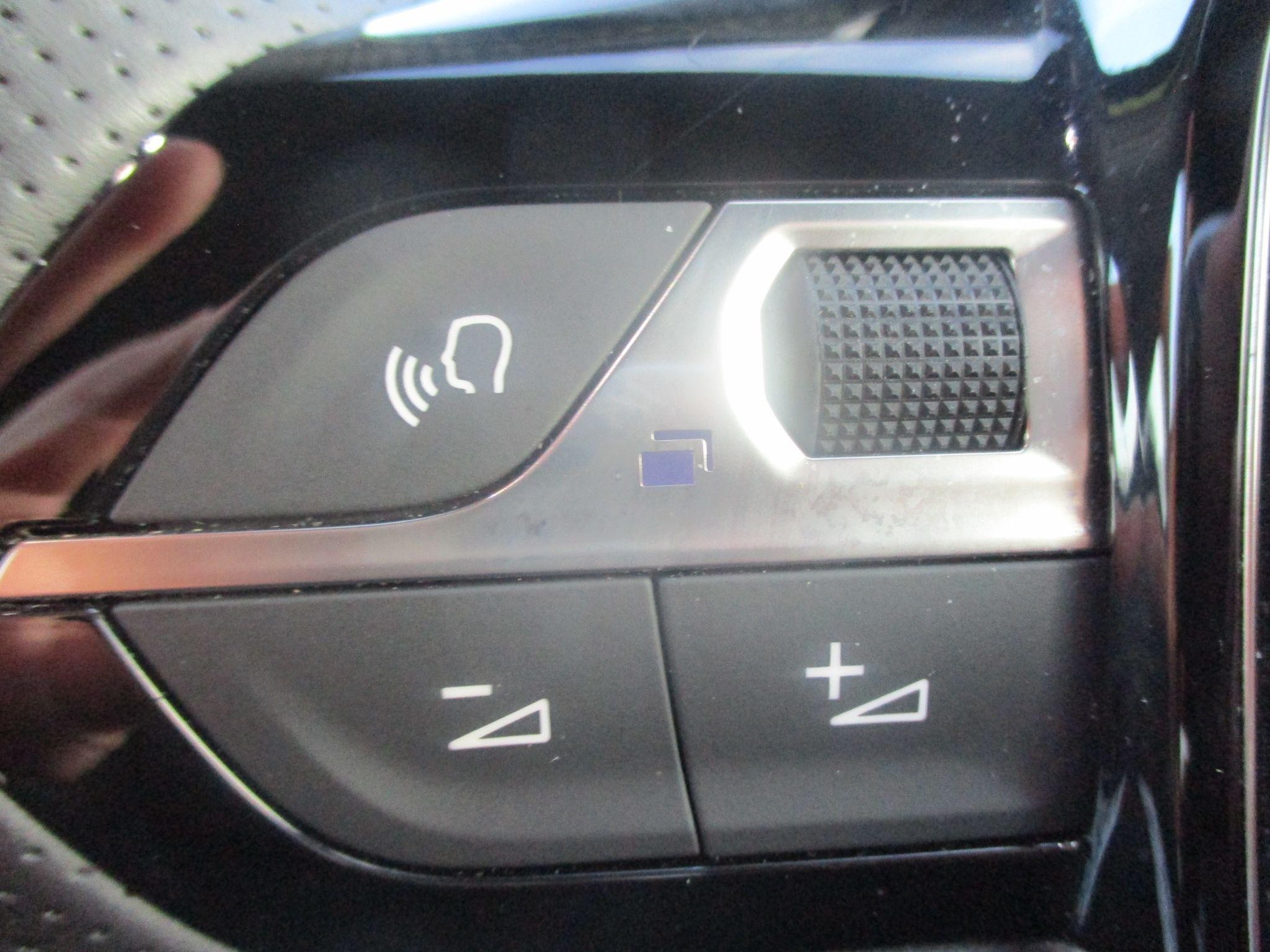 Peugeot E-2008 Image 20