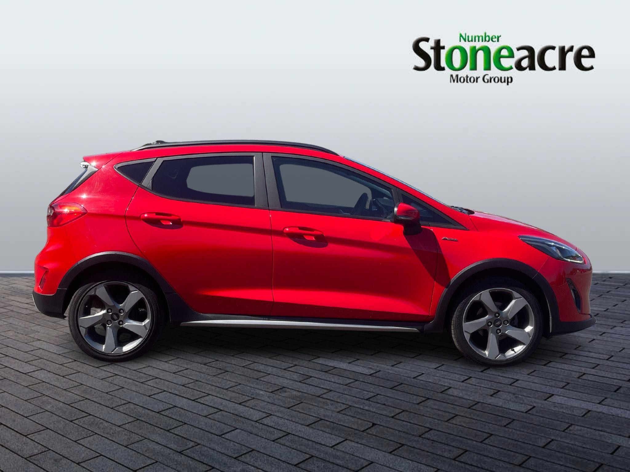 Ford Fiesta Image 8