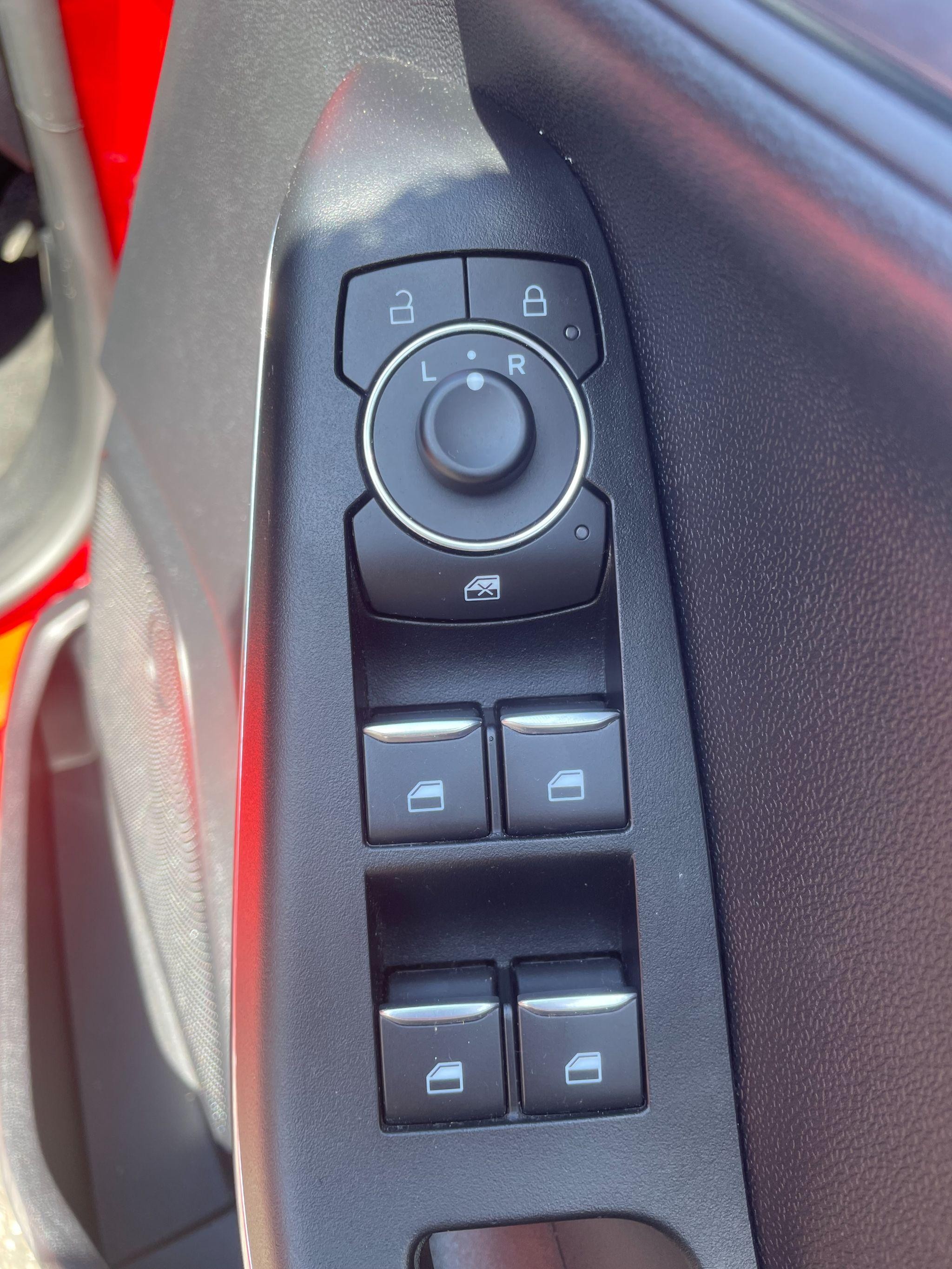 Ford Fiesta Image 23