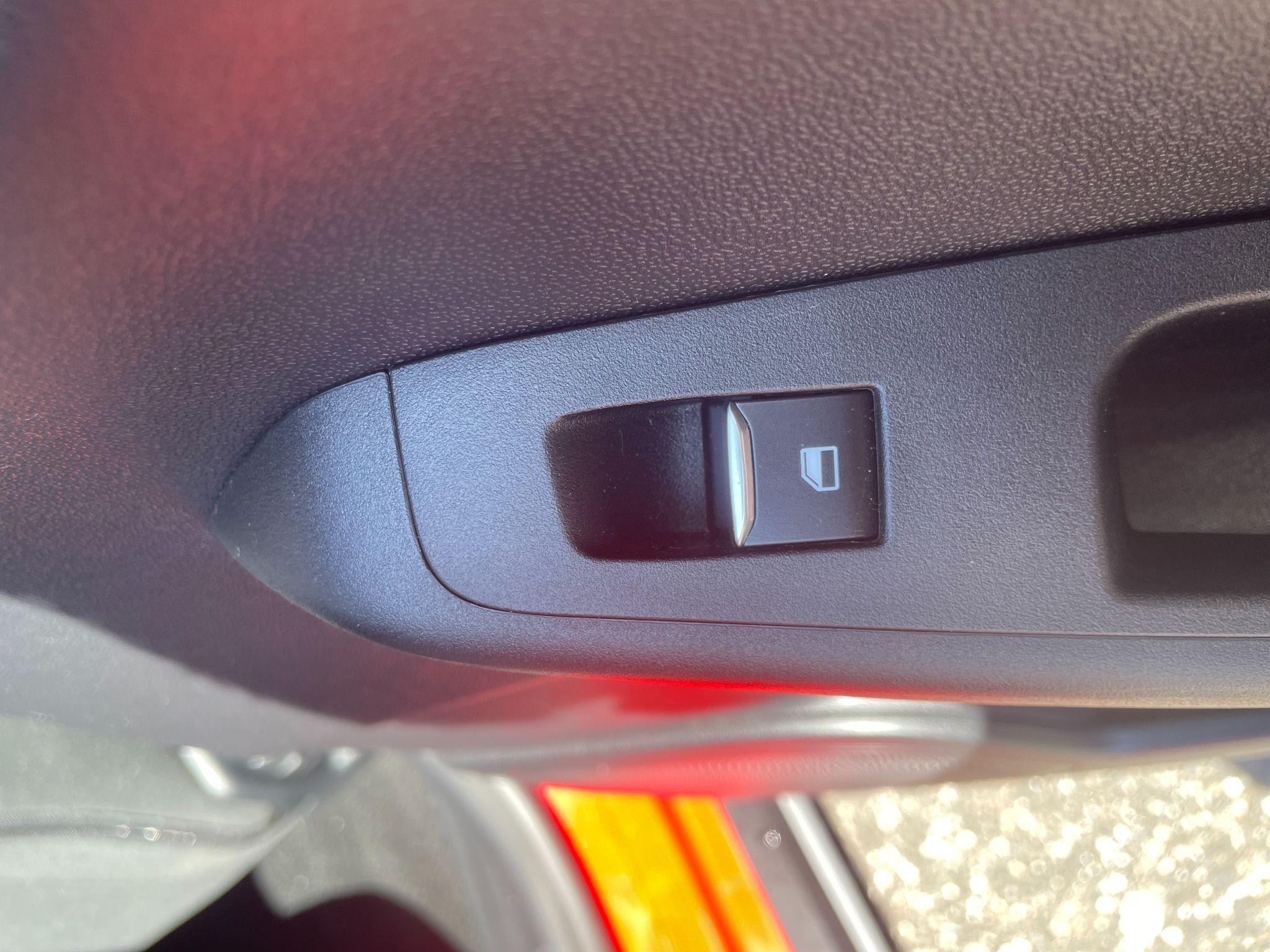 Ford Fiesta Image 25