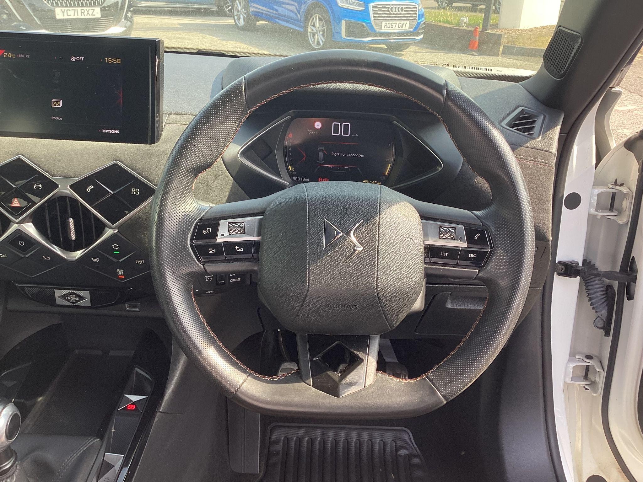 DS AUTOMOBILES DS 3 CROSSBACK Image 18