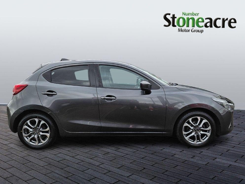 Mazda2 Image 2