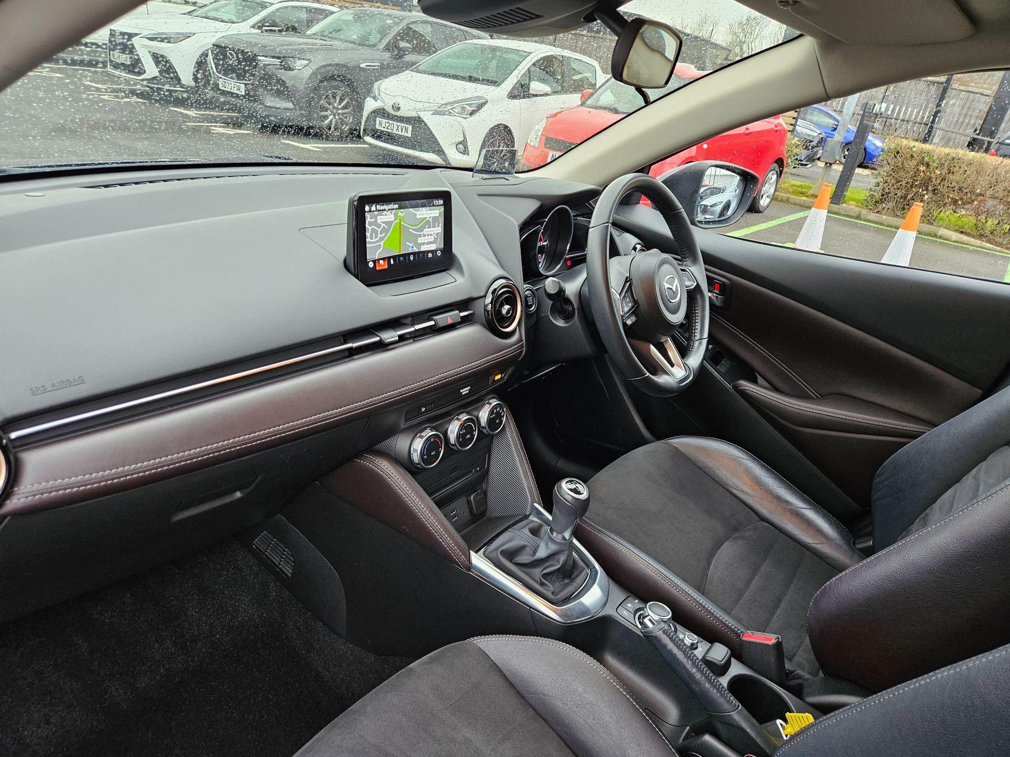 Mazda2 Image 13