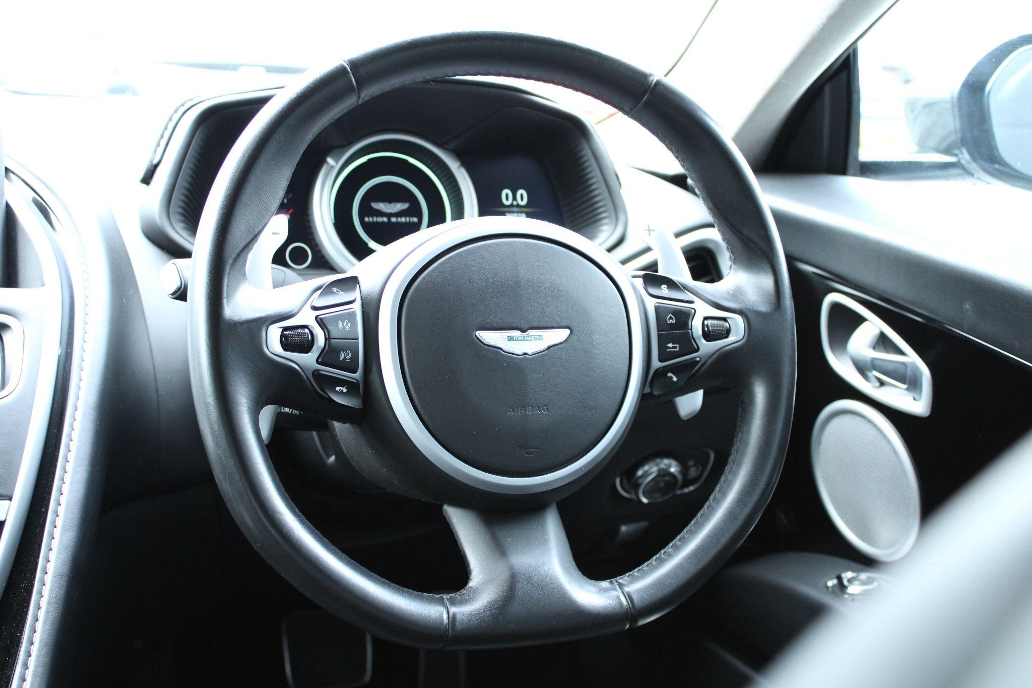 Aston Martin DB11 Image 35