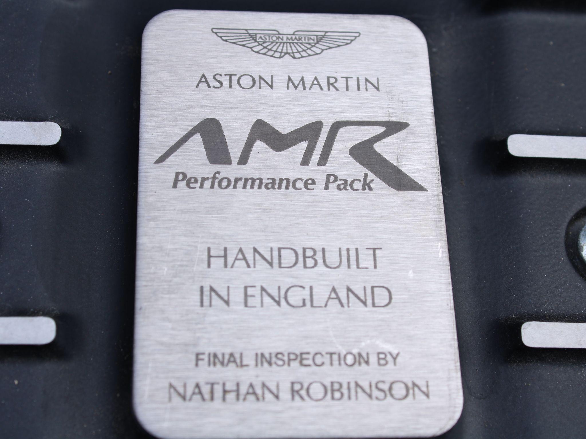 Aston Martin DB11 Image 39