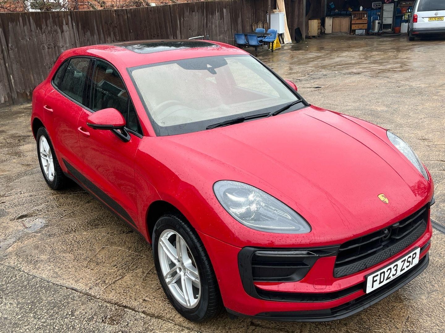 Porsche Macan Image 31