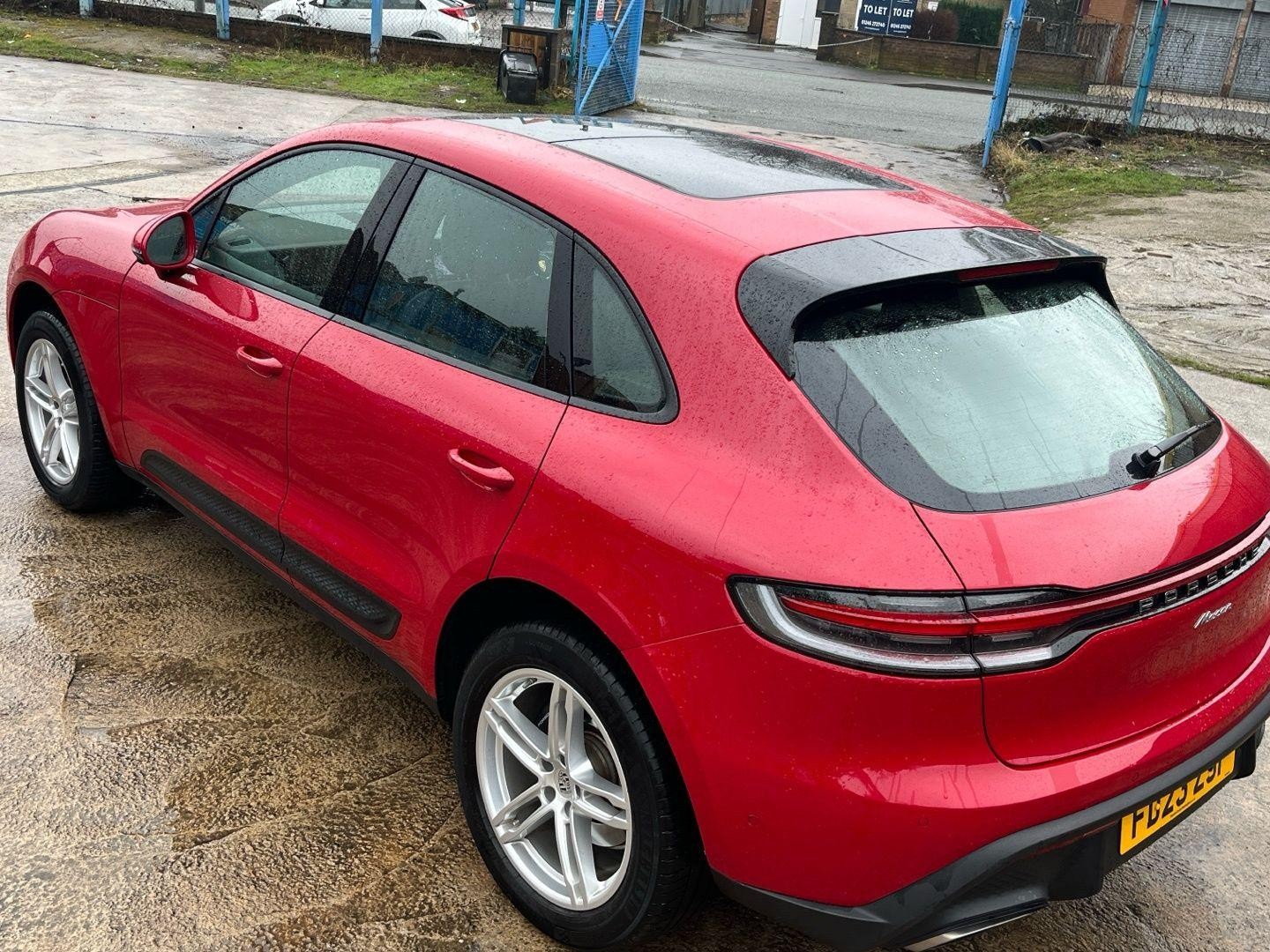 Porsche Macan Image 39