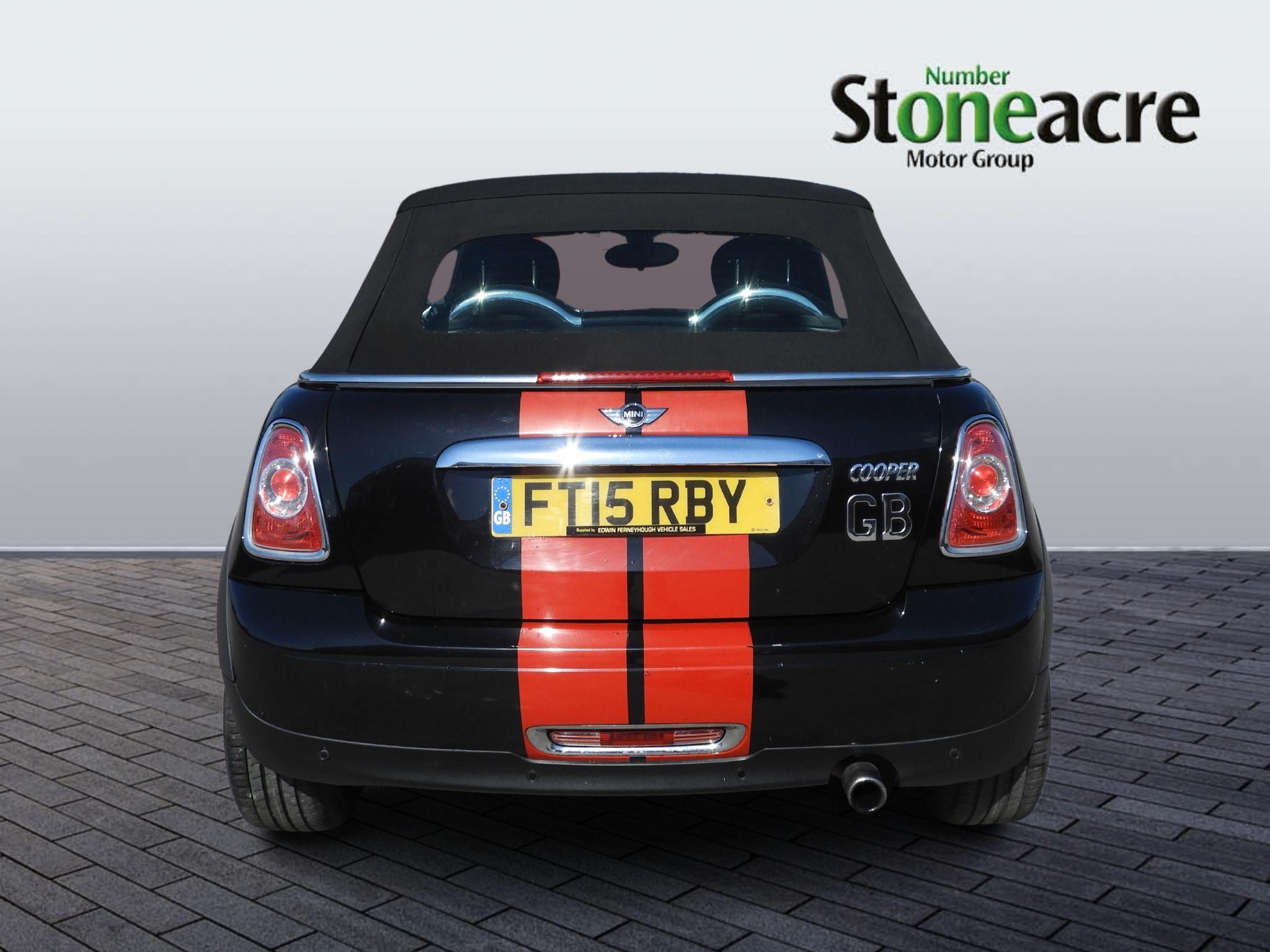 MINI Convertible Image 5