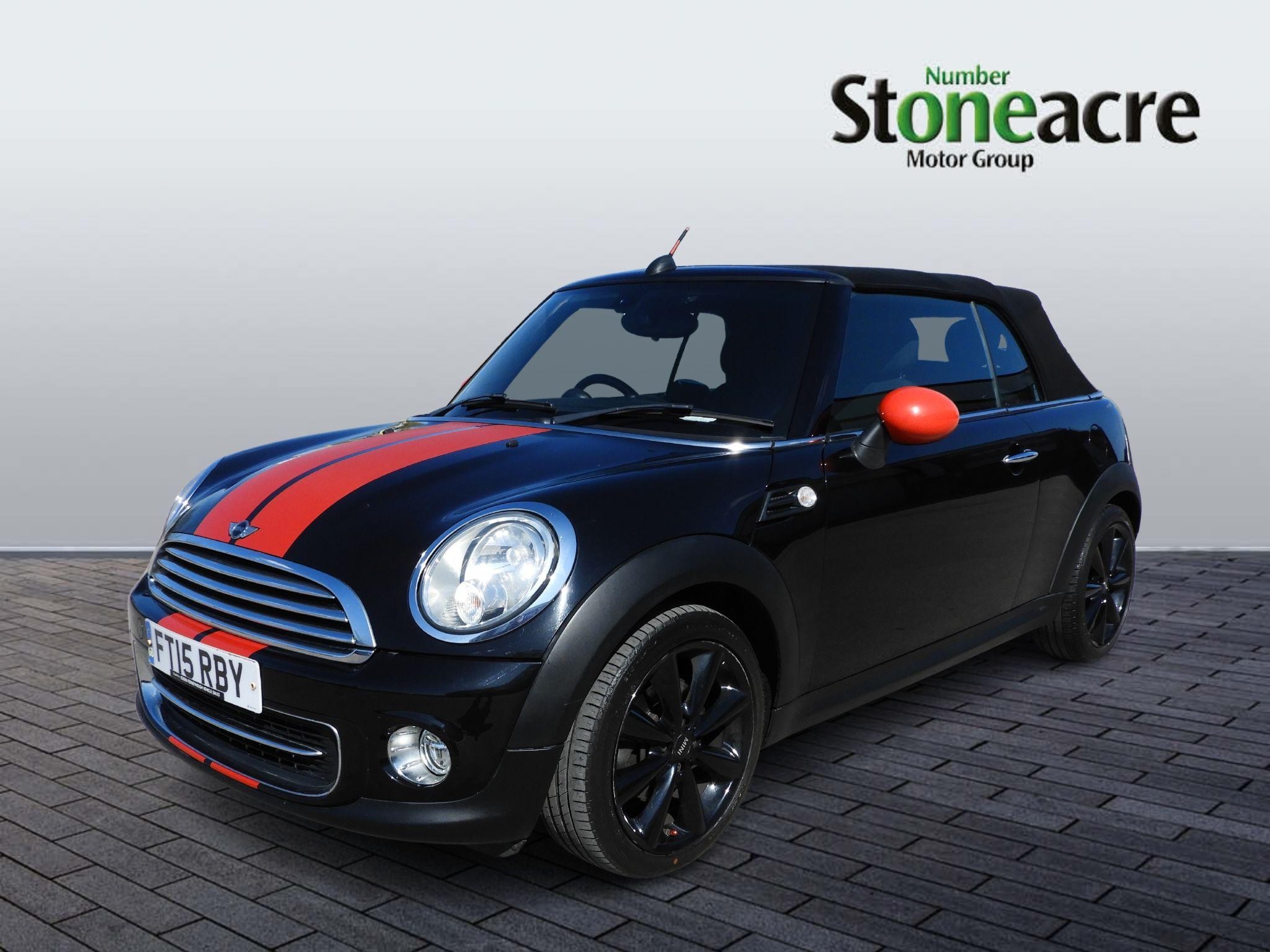 MINI Convertible Image 7