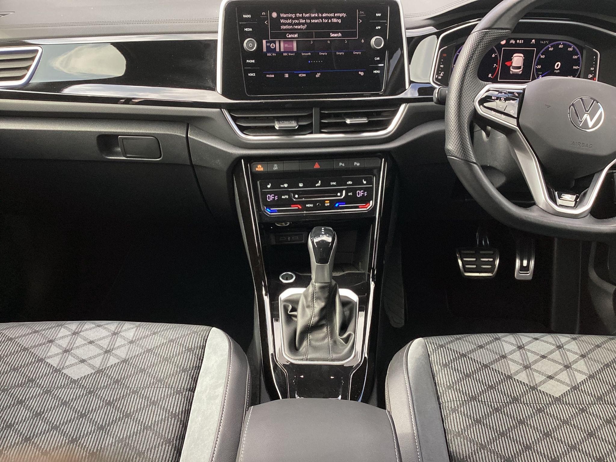 Volkswagen T-Roc Image 13