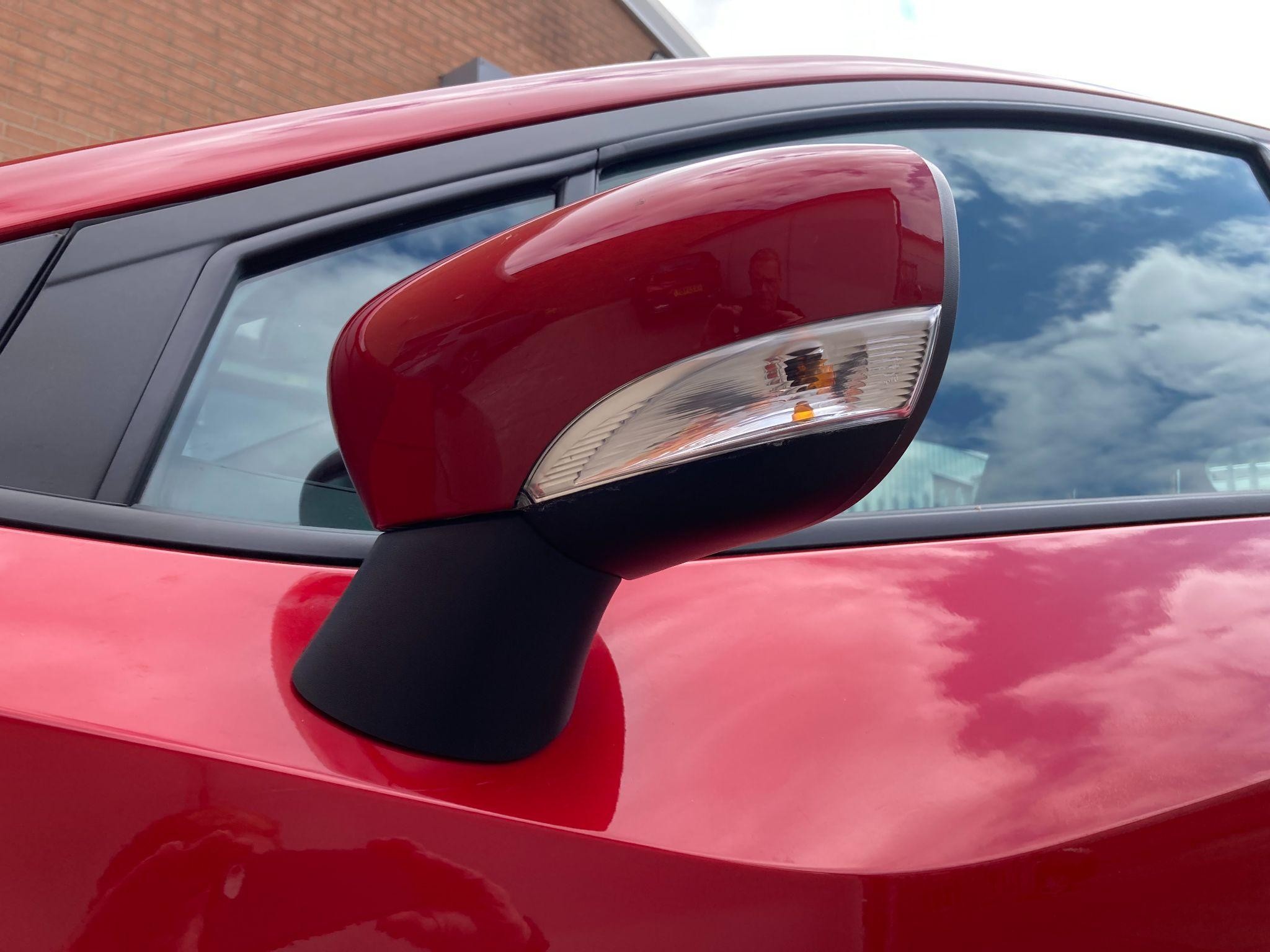 Nissan Micra Image 21