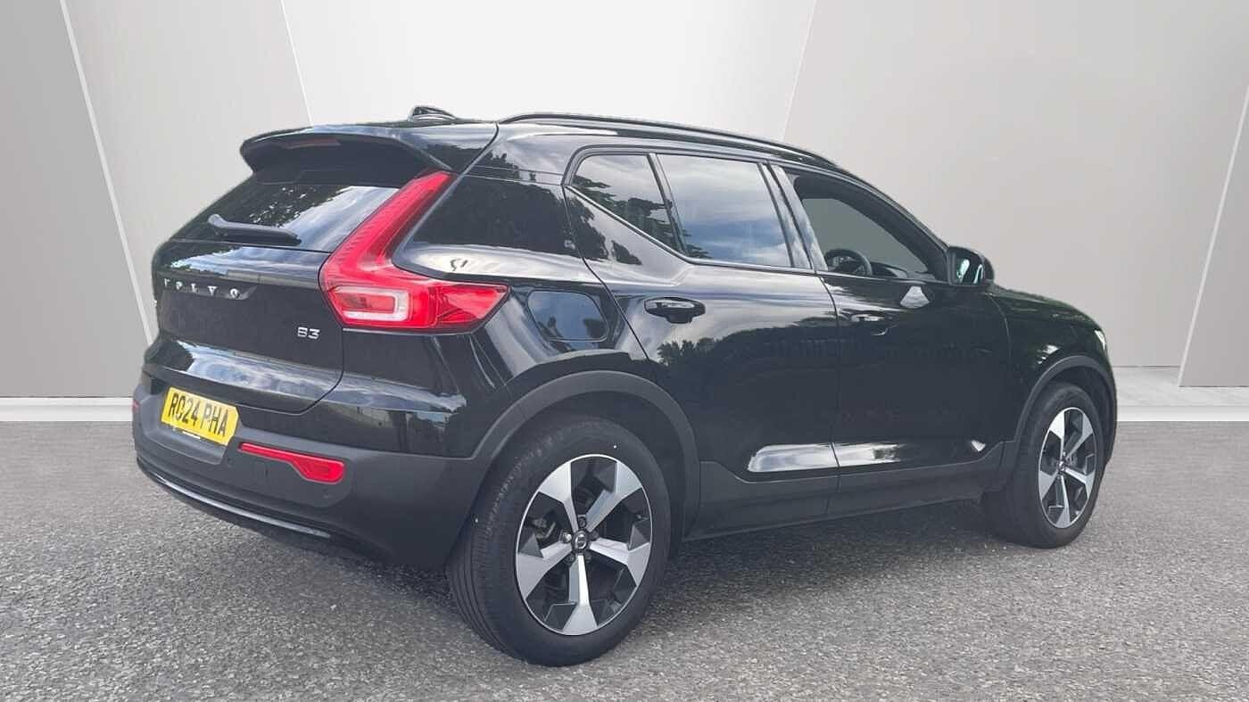 Volvo XC40 Image 2
