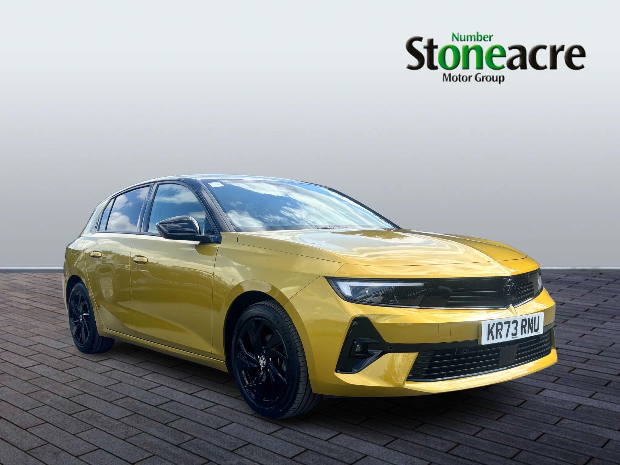 Vauxhall Astra Image 1