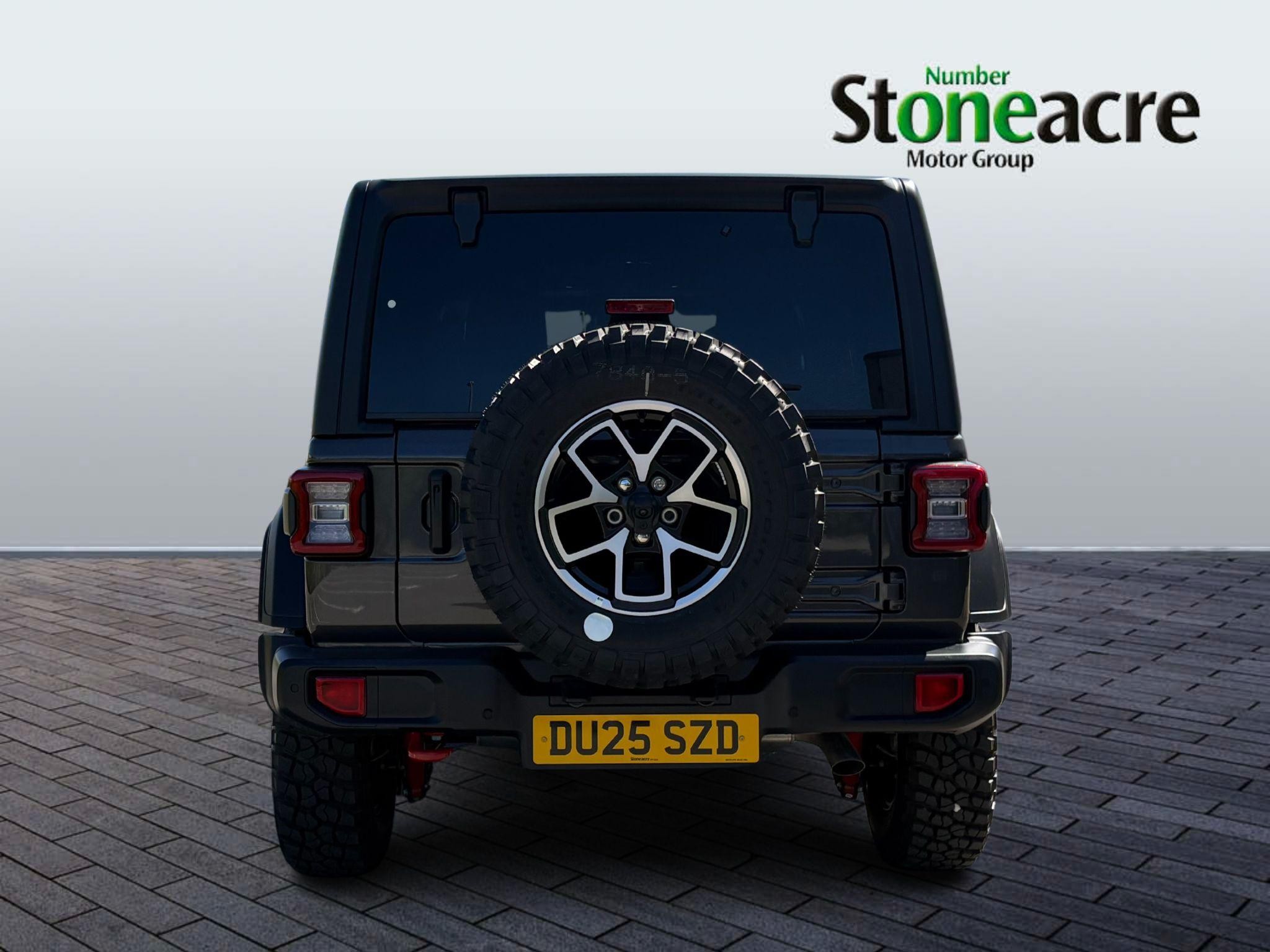 Jeep Wrangler Image 3
