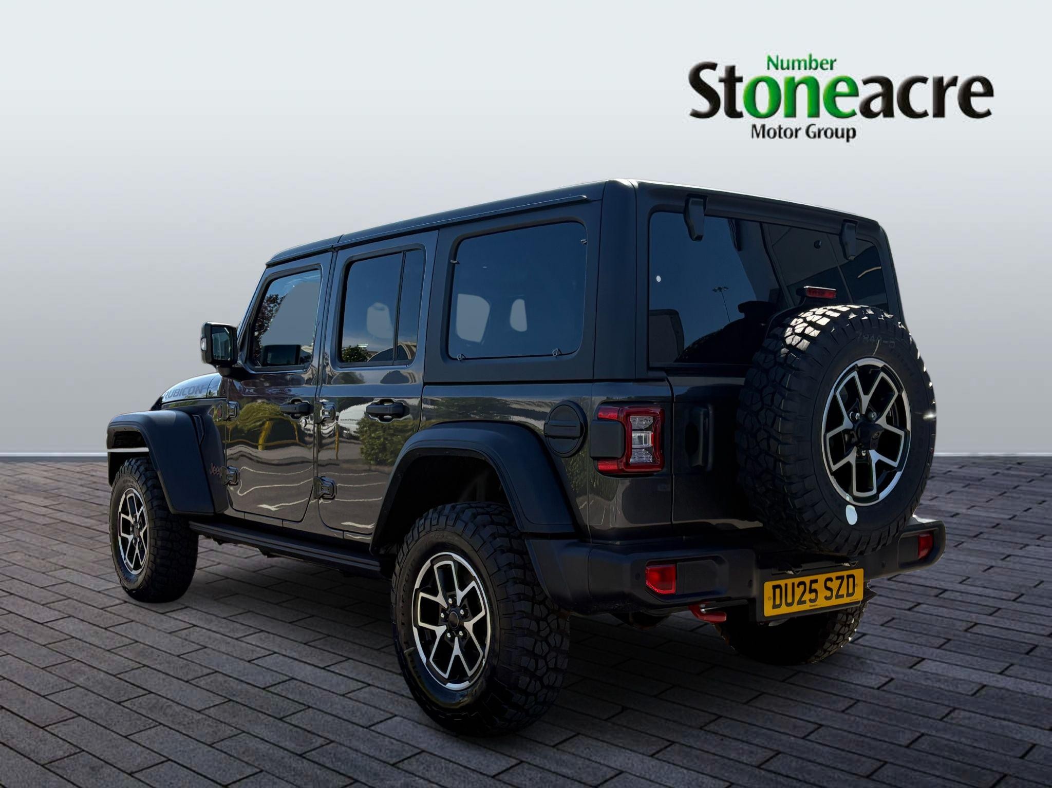 Jeep Wrangler Image 4