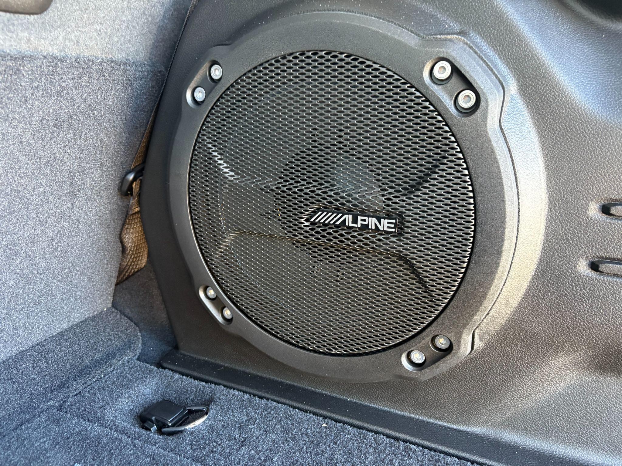 Jeep Wrangler Image 13