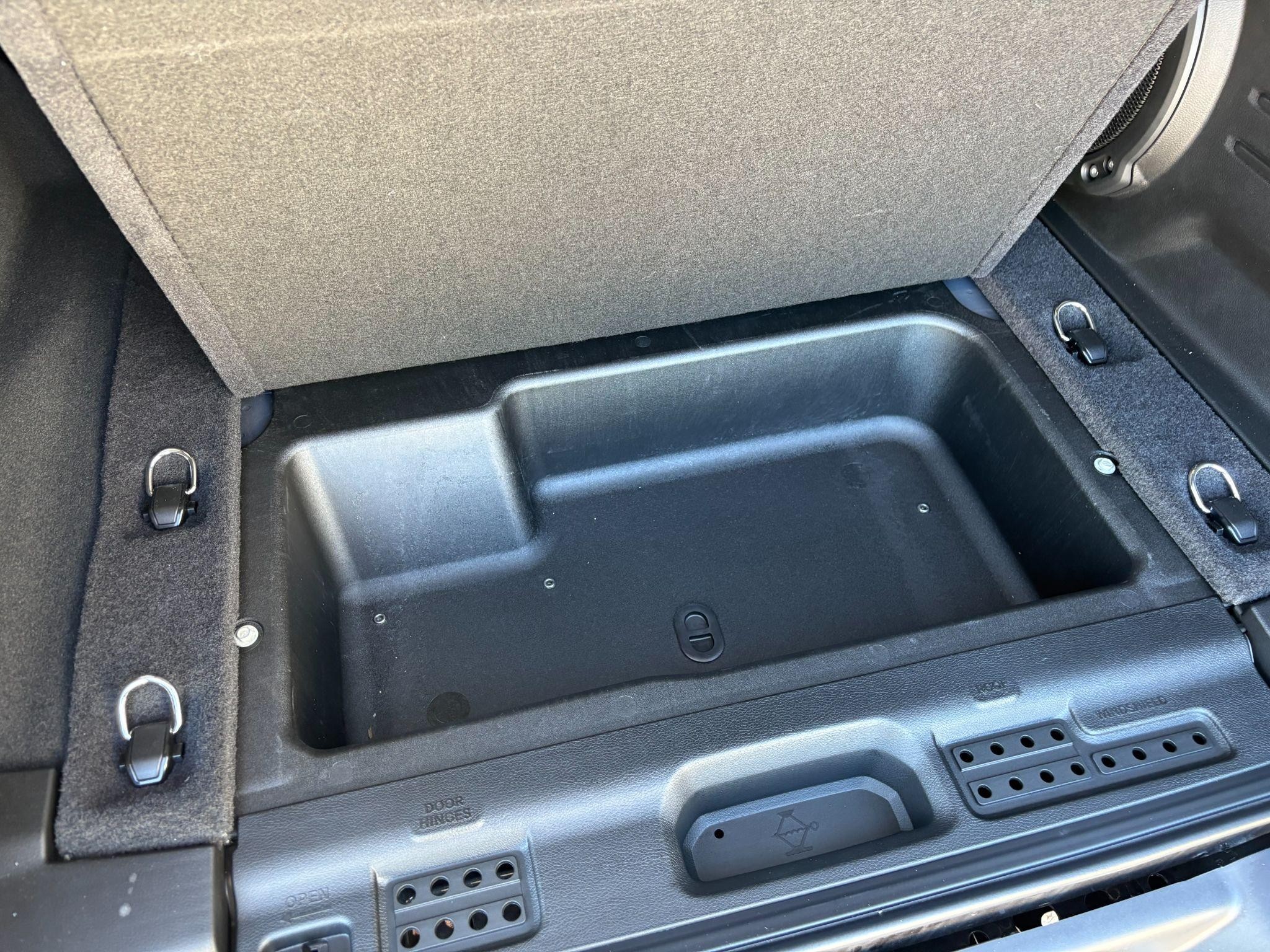 Jeep Wrangler Image 14