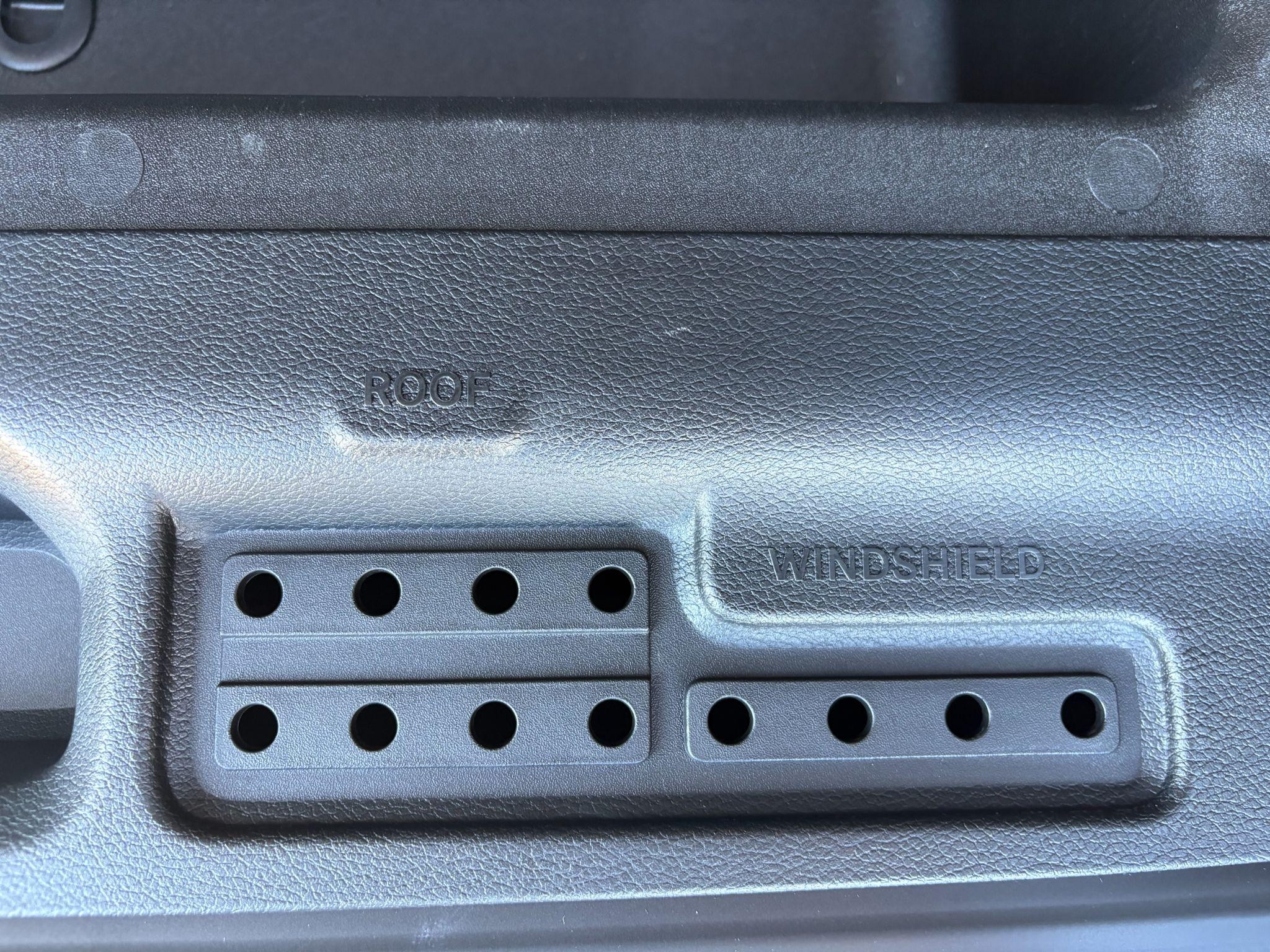 Jeep Wrangler Image 16