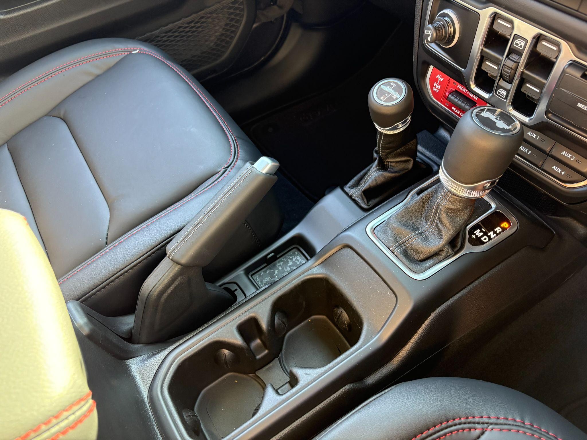 Jeep Wrangler Image 33