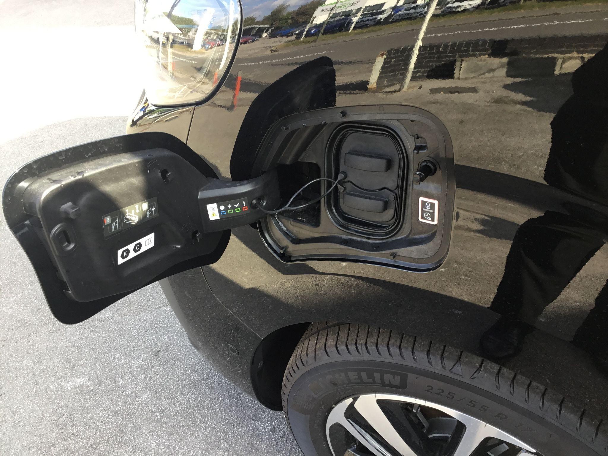 Peugeot E-Traveller Image 12
