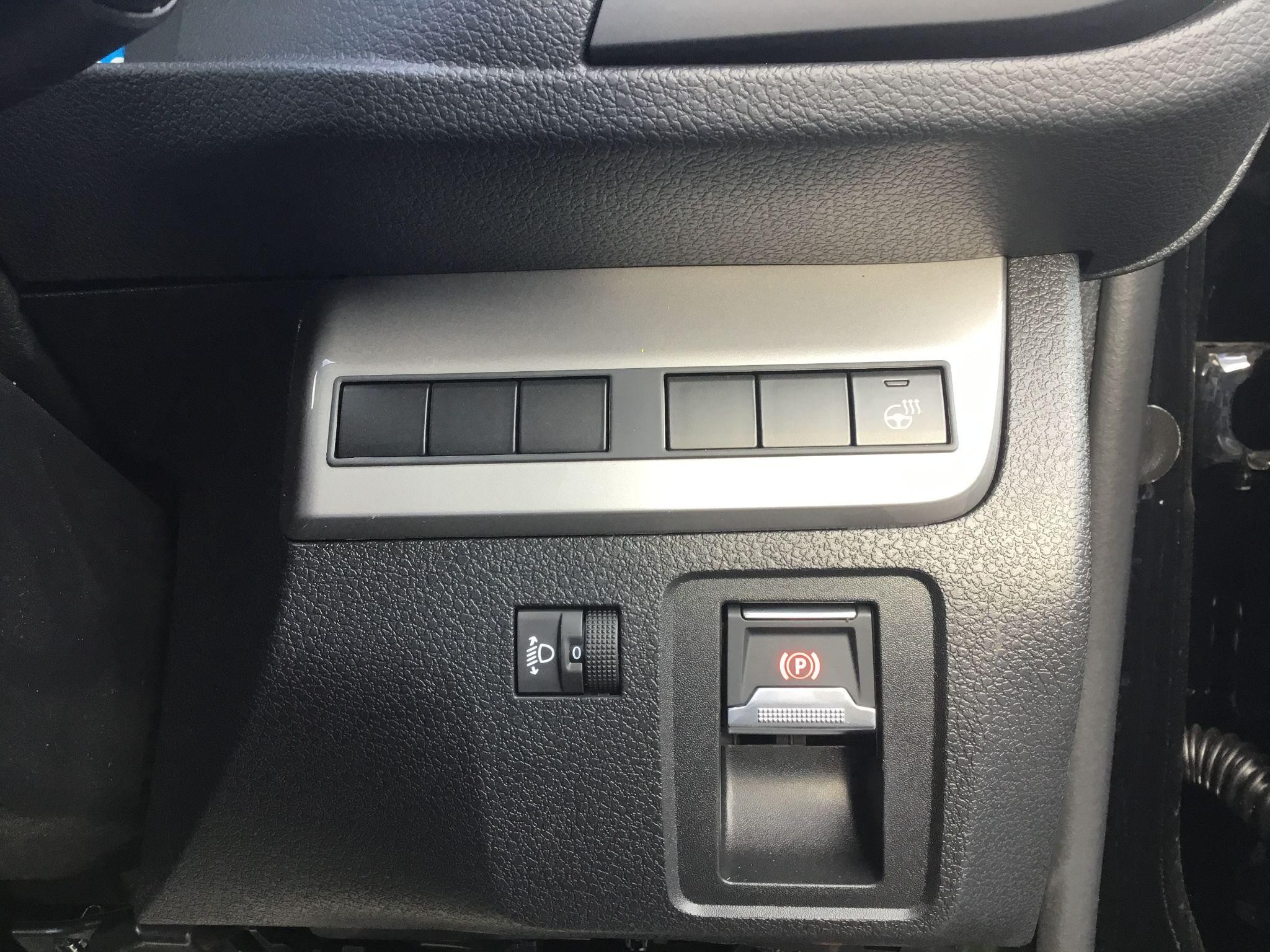 Peugeot E-Traveller Image 29