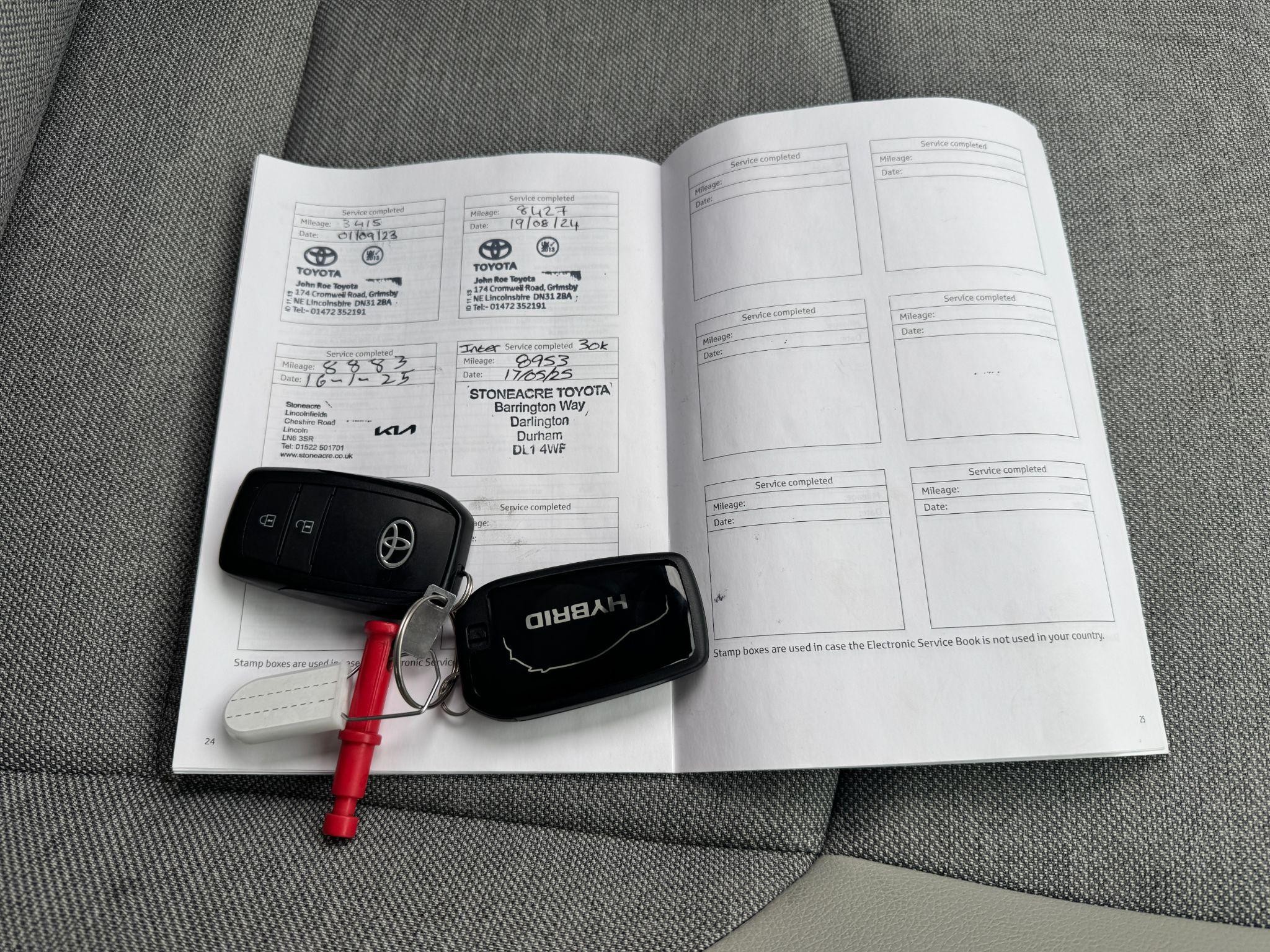 Toyota Yaris Image 22