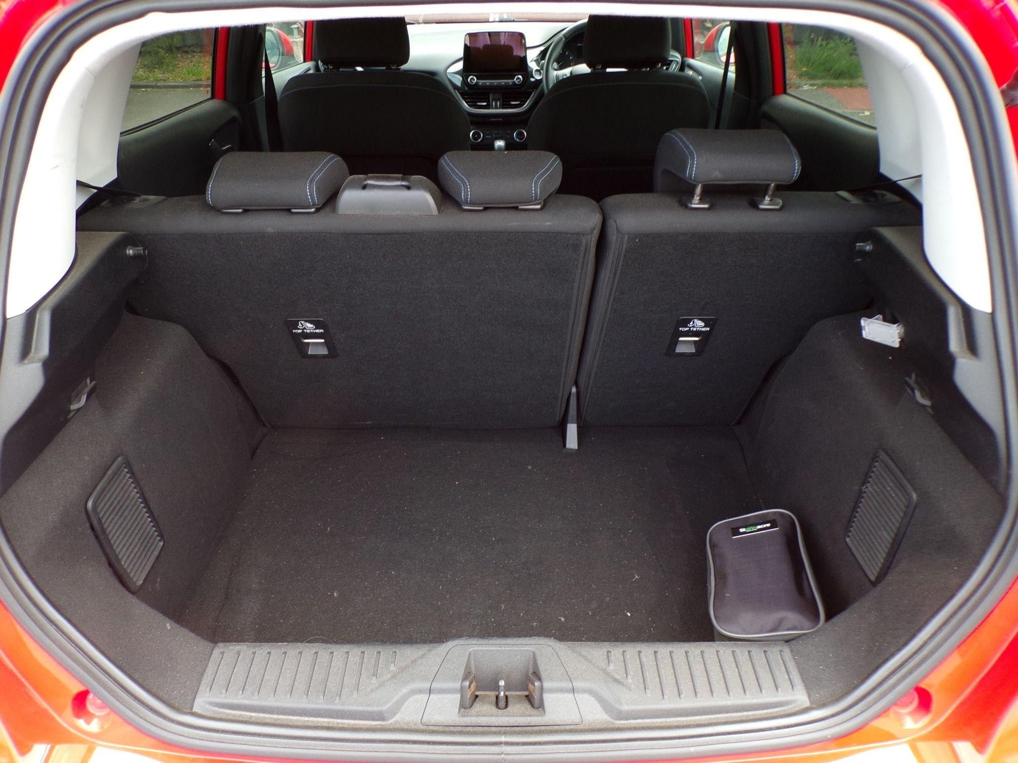 Ford Fiesta Image 10