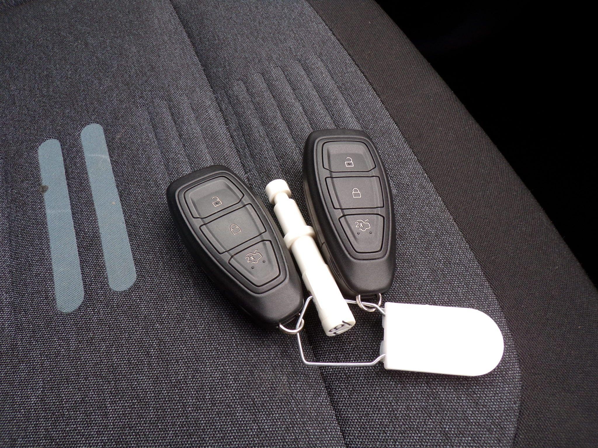 Ford Fiesta Image 22