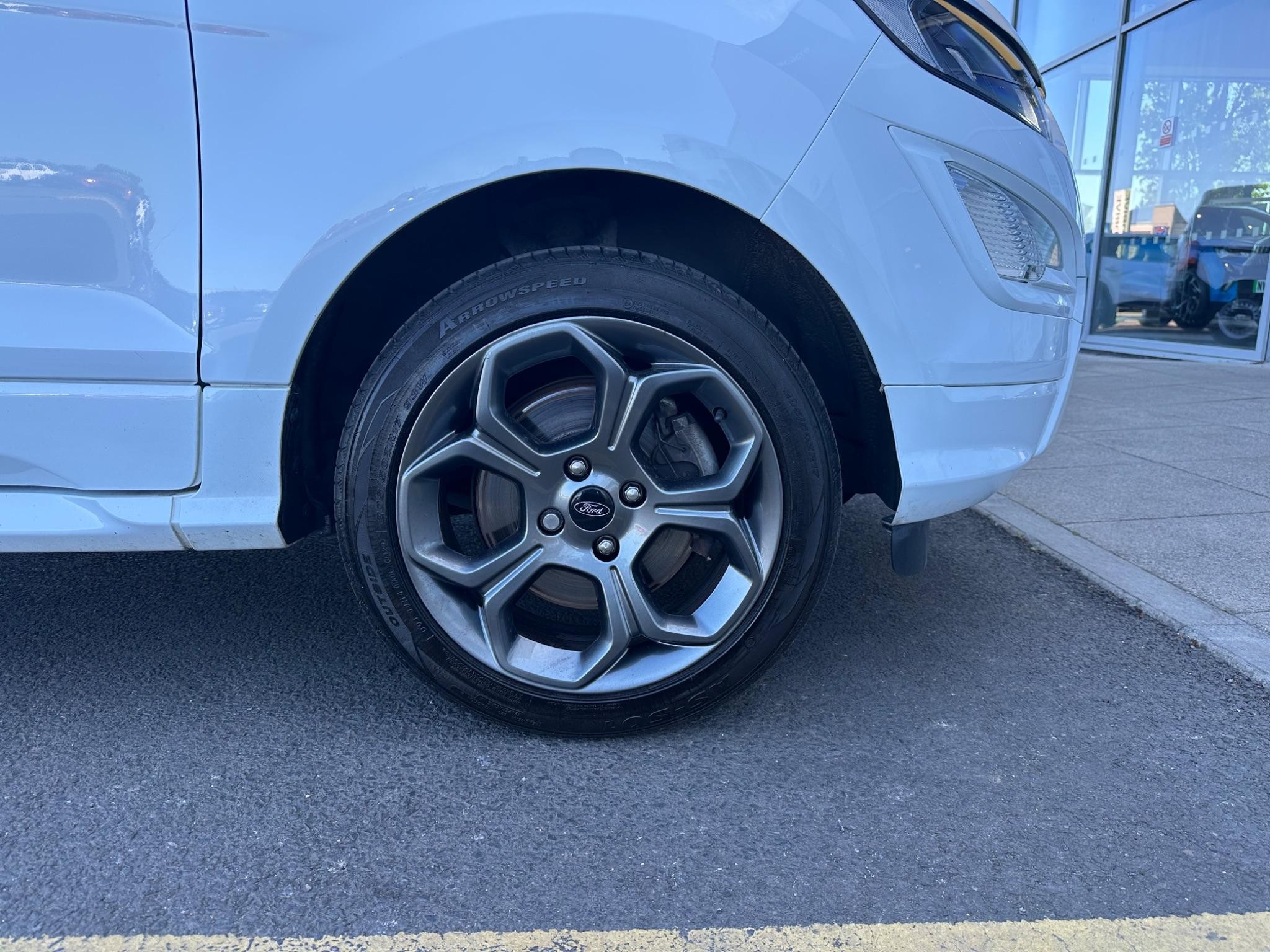 Ford EcoSport Image 11