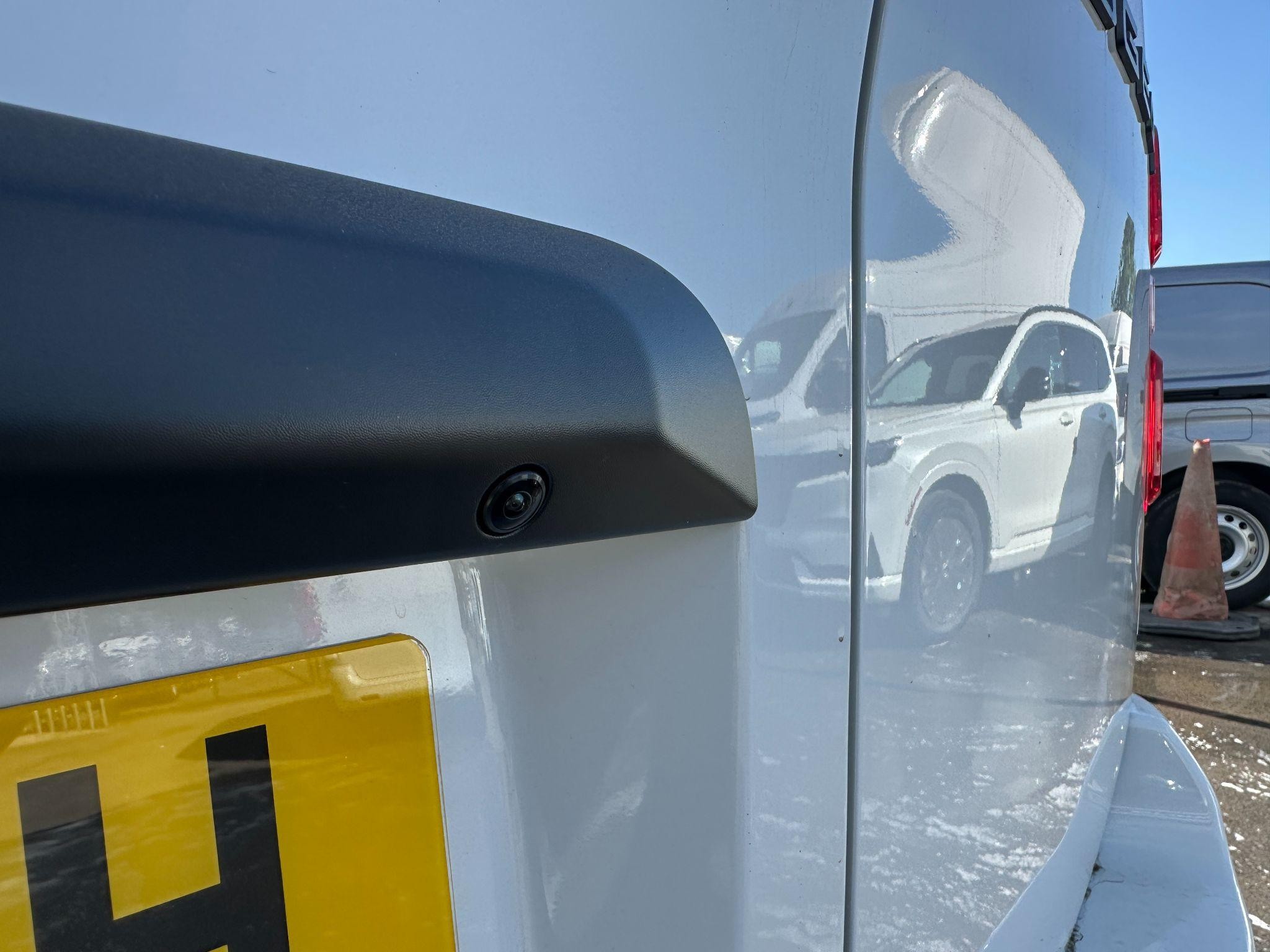 Peugeot Expert Image 15
