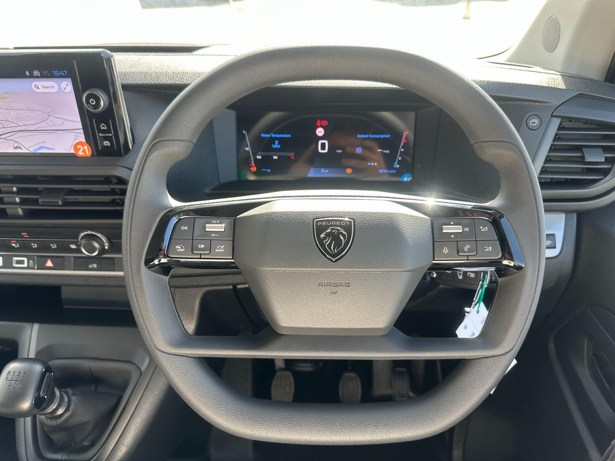 Peugeot Expert Image 19