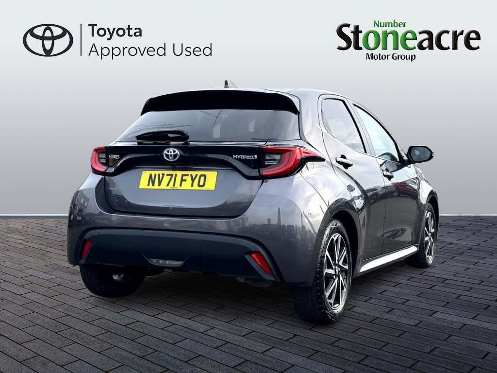 Toyota Yaris Image 5