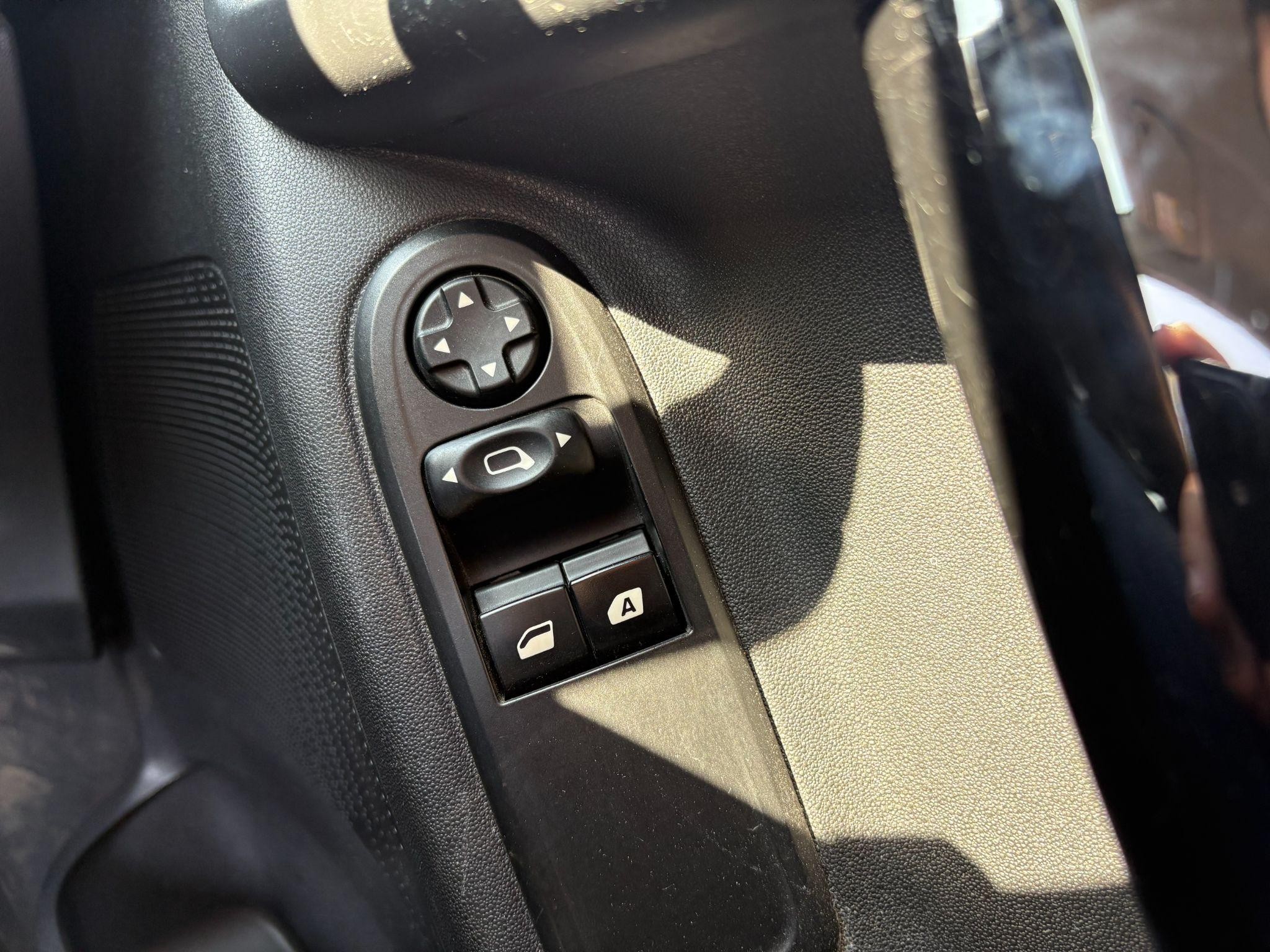 Citroen C3 Image 18