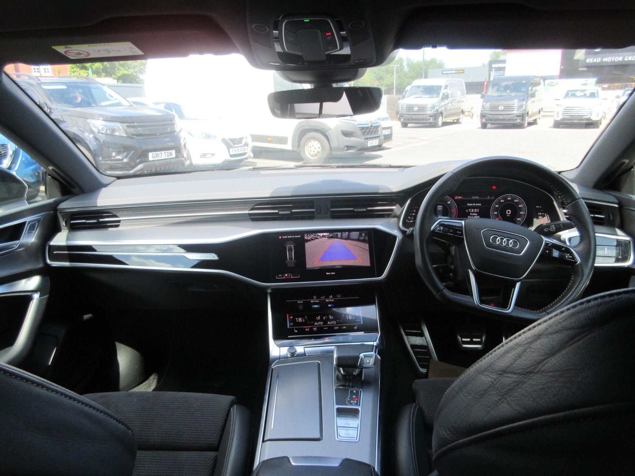 Audi A7 Image 12
