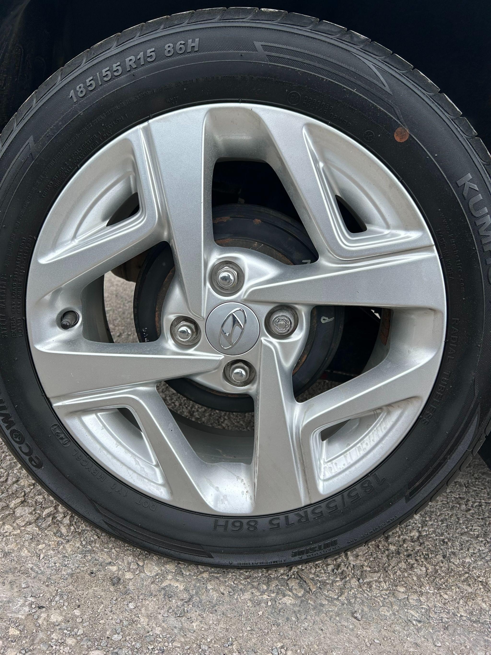 Hyundai i10 Image 8
