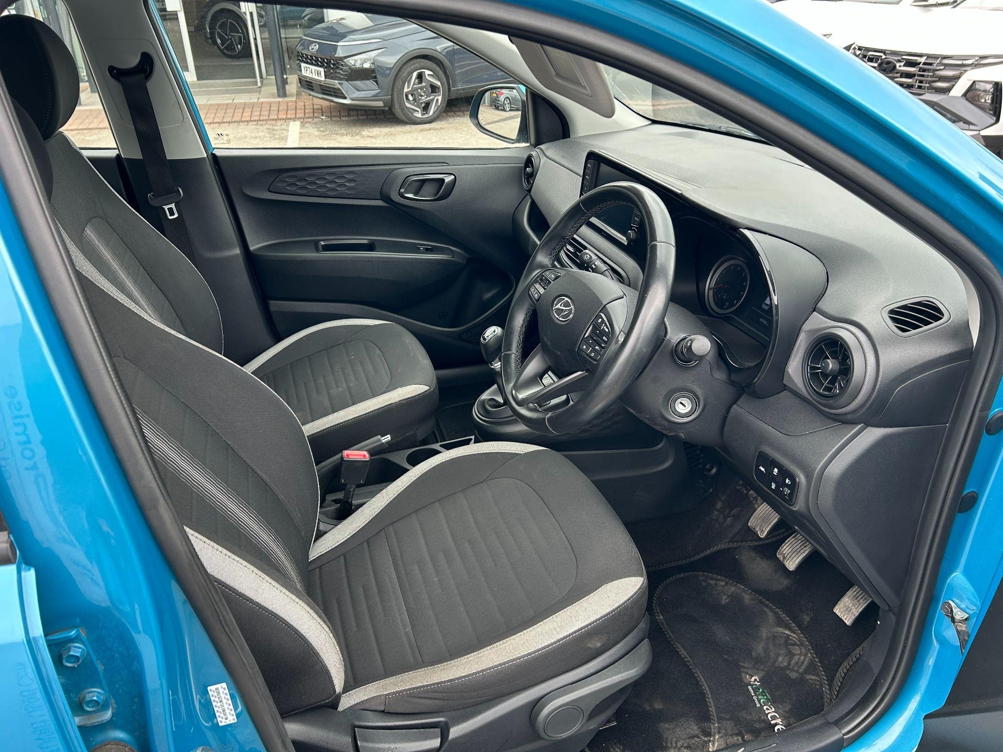Hyundai i10 Image 11