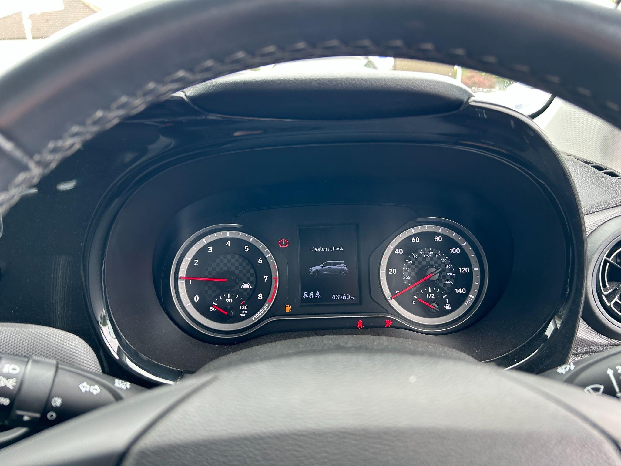 Hyundai i10 Image 14
