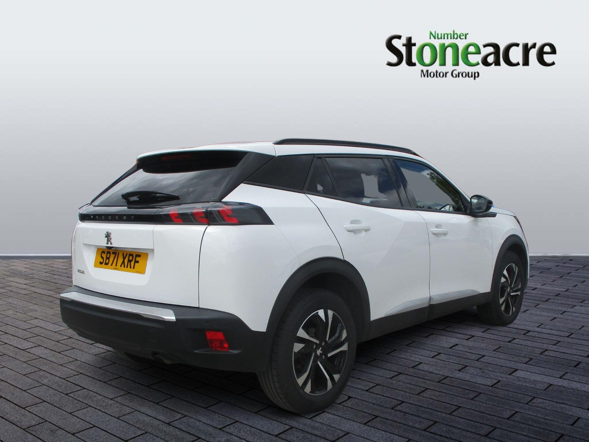 Peugeot 2008 Image 8